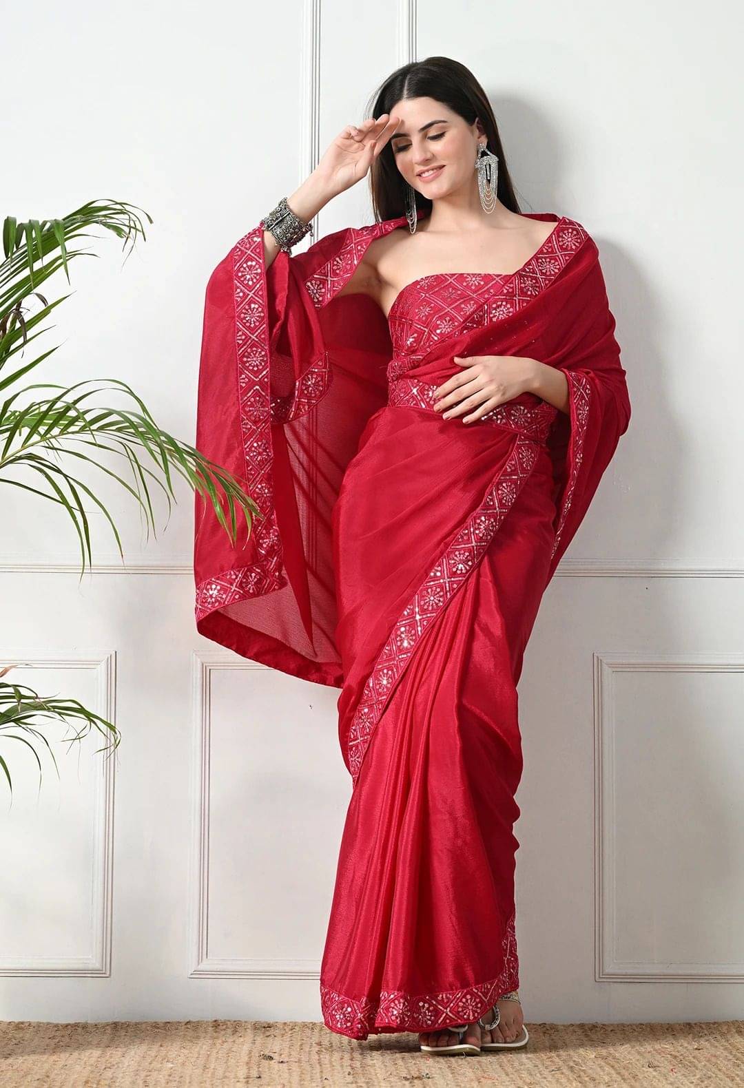     			Krisha Enterprise Chiffon Embellished Regular Saree With Unstitched Blouse Piece ( Pink )