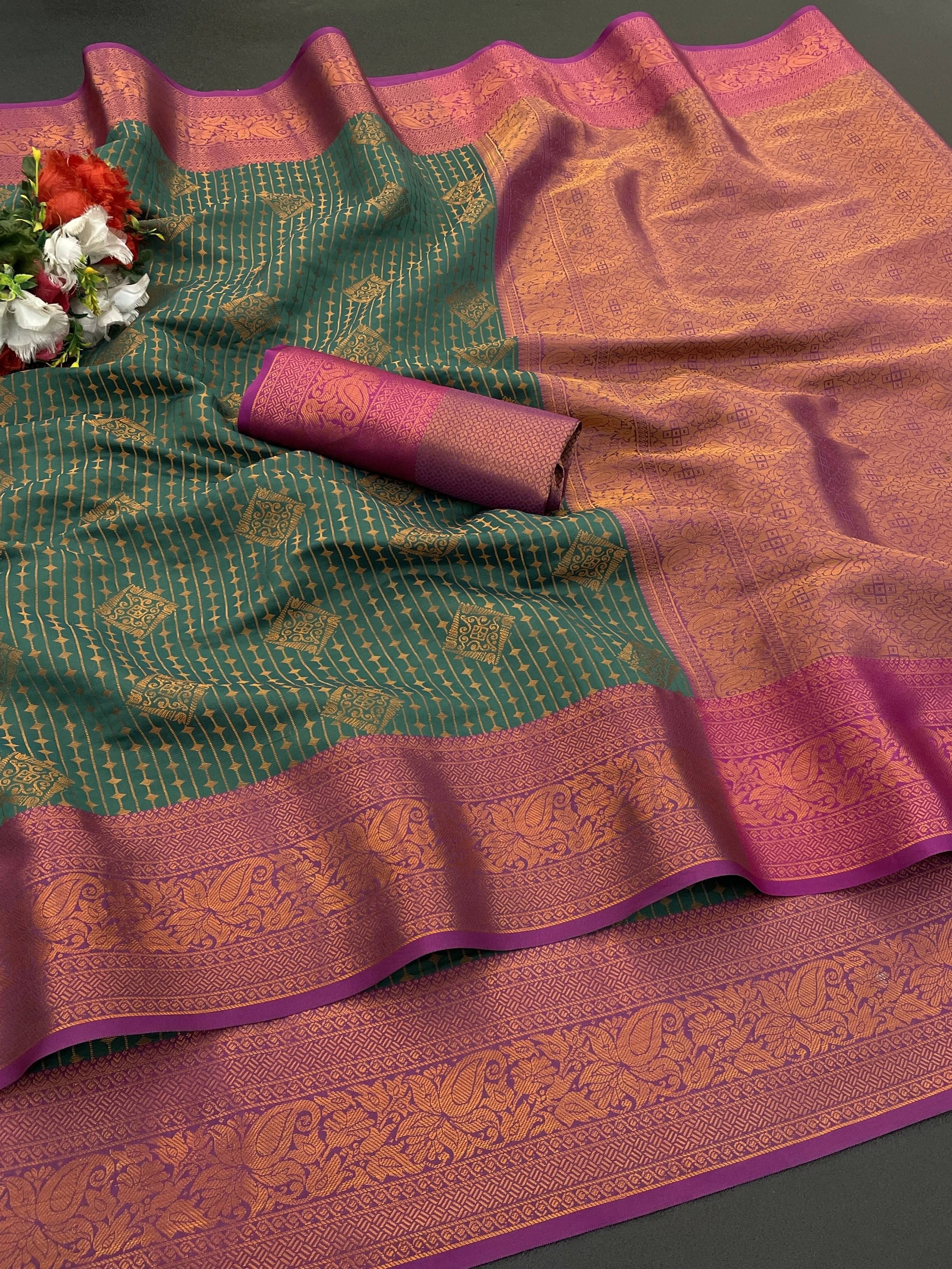     			Krisha Enterprise Silk Woven Regular Saree With Unstitched Blouse Piece ( Green )