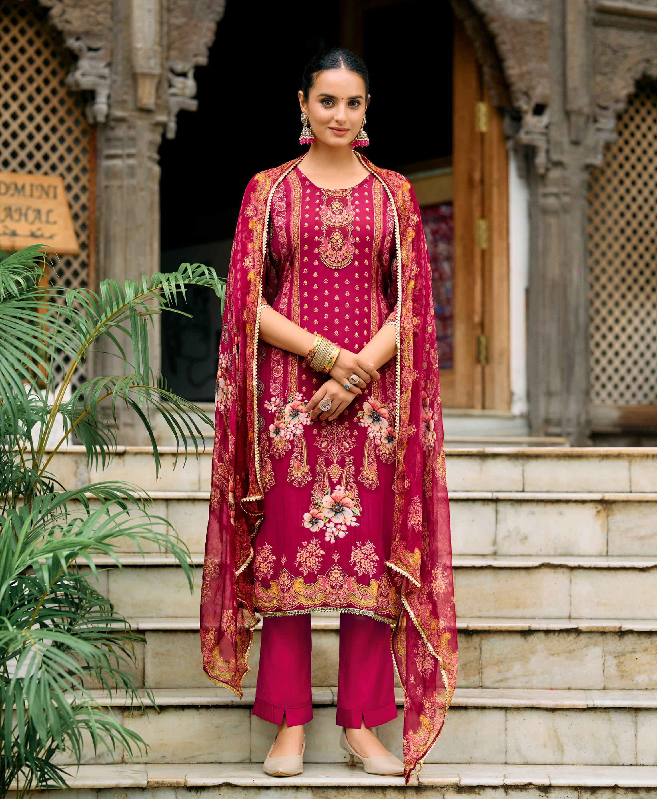     			MOJILAA Women Crepe Printed Straight Kurti With Pants ( Magenta )
