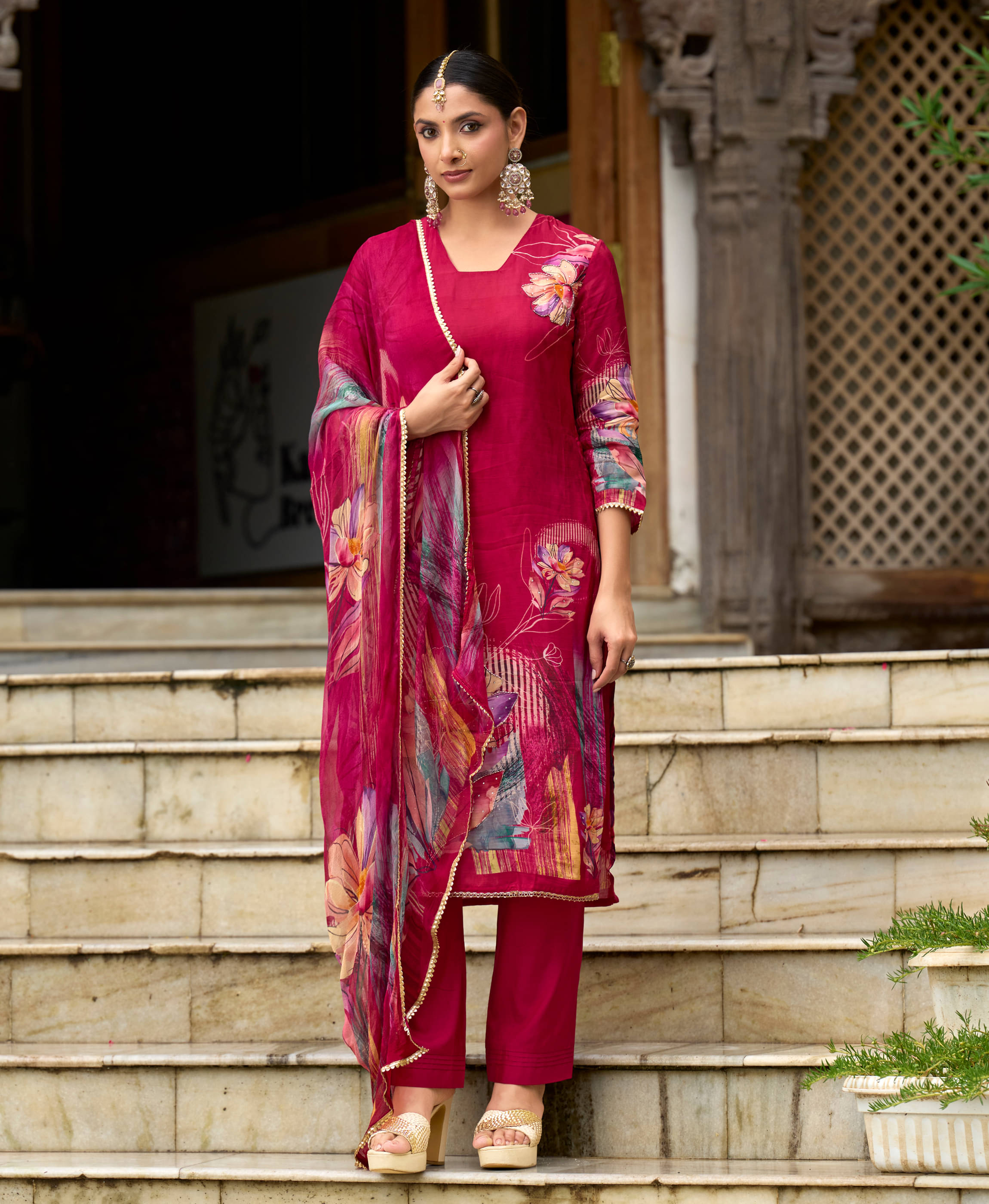     			MOJILAA Women Organza Printed Straight Kurti With Pants ( Magenta )