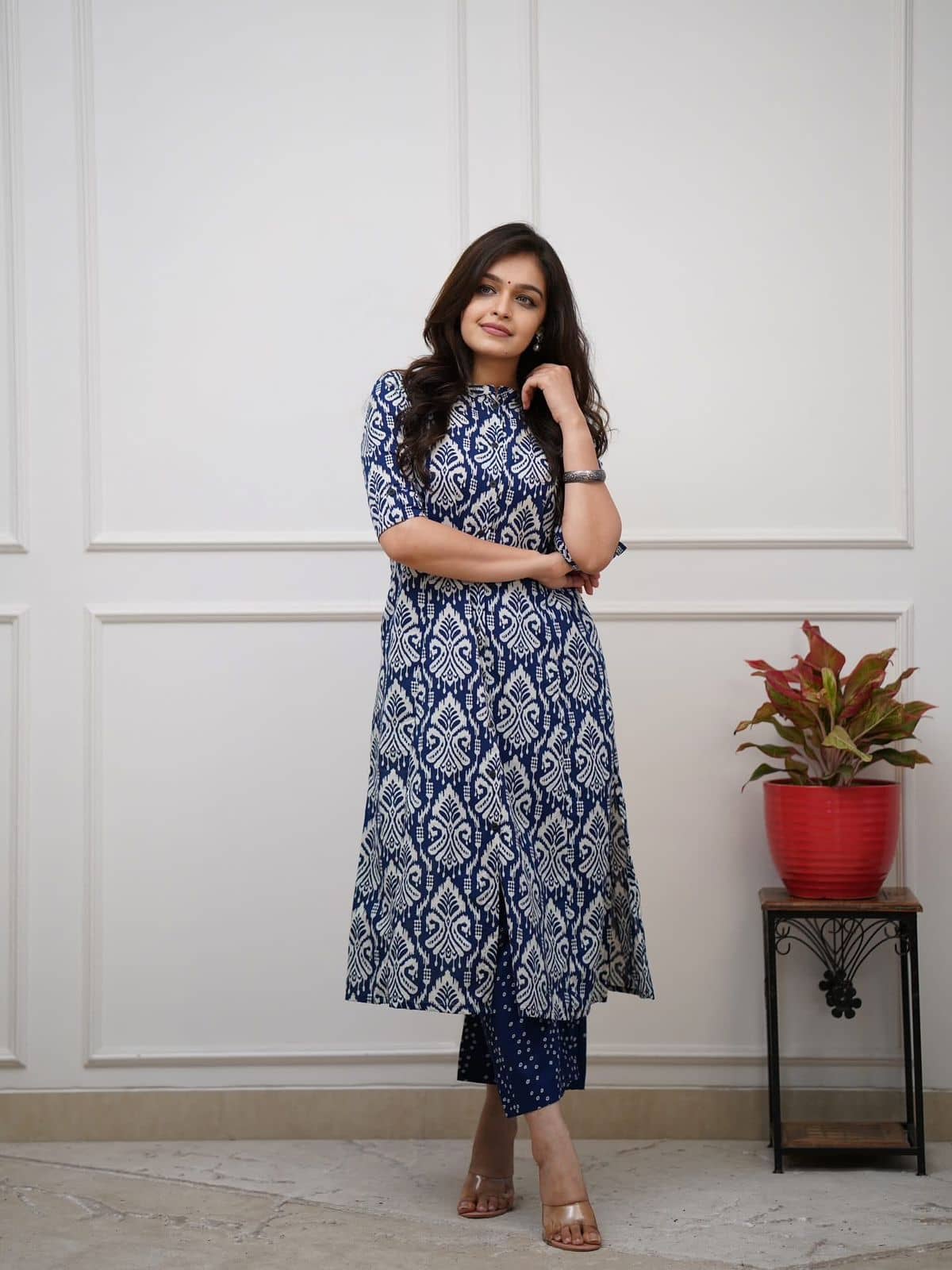 Mahek Fashion Women Printed Top With Palazzos Co-Ord Set ( Navy Blue )