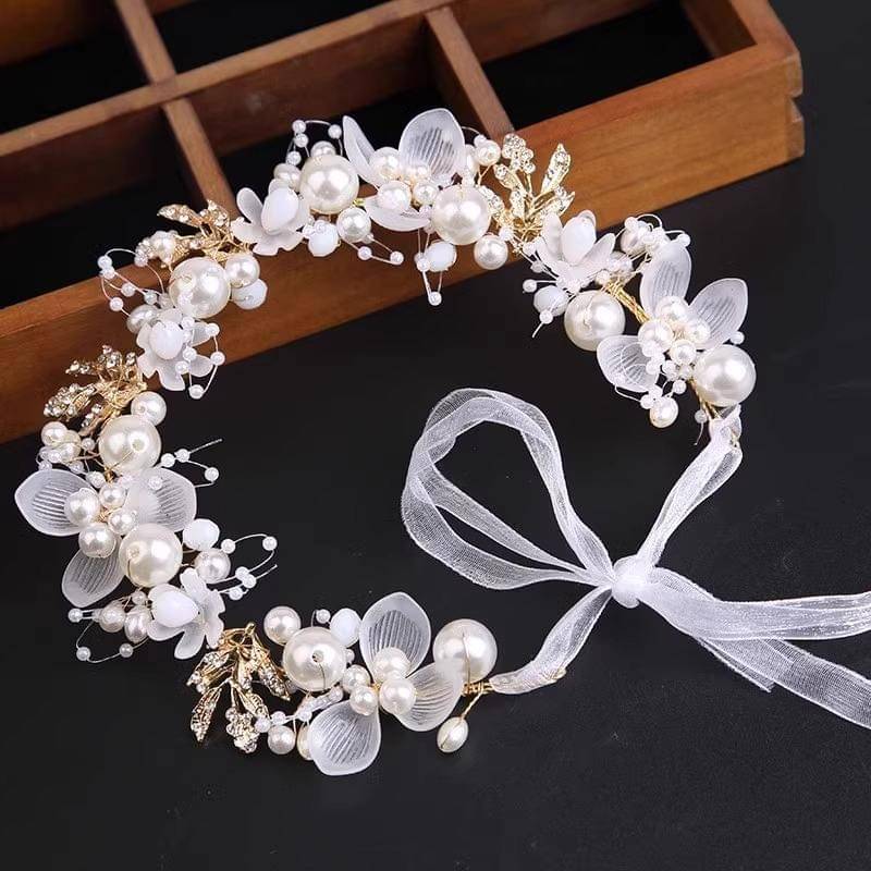     			RAVISTRA Princess Floral Pearl Headband for Girls & Women | Crystal Rhinestone Bridal Hair Accessories | Handmade Wedding Hair Vine Crown Tiara | Adjustable Bohemian Hairpiece for Party, Photoshoot, Birthday