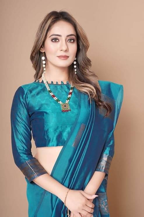Silksutra Silk Blend Woven Design Kanjeevaram Sarees With Unstitched Blouse Piece ( Blue ) Silksutra Silk Blend Woven Design Kanjeevaram Sarees With Unstitched Blouse Piece ( Blue )