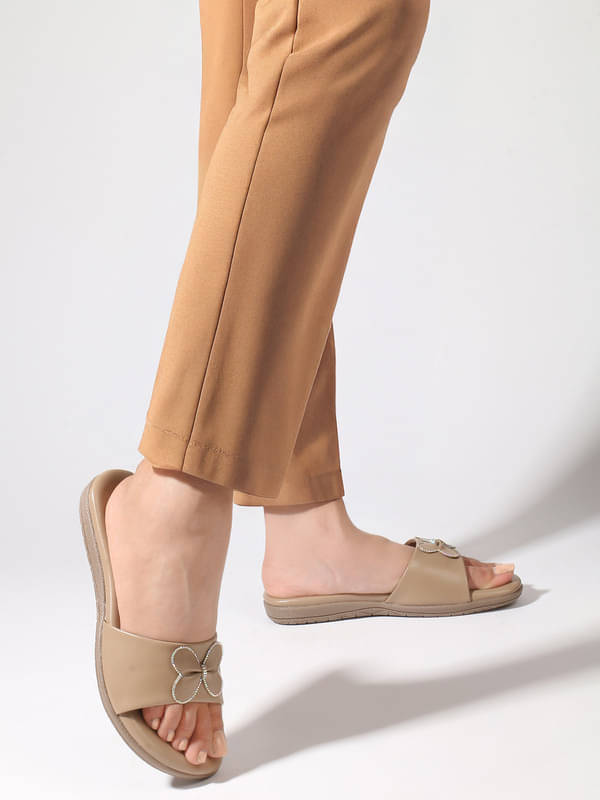 Sukun Beige Women's Flats     			Sukun Beige Women's Flats