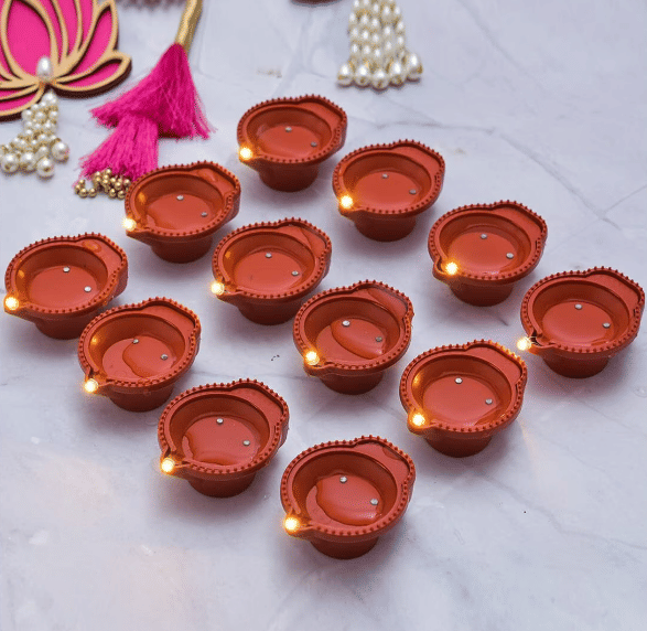     			THMT Plastic Diwali Diya - Pack of 6