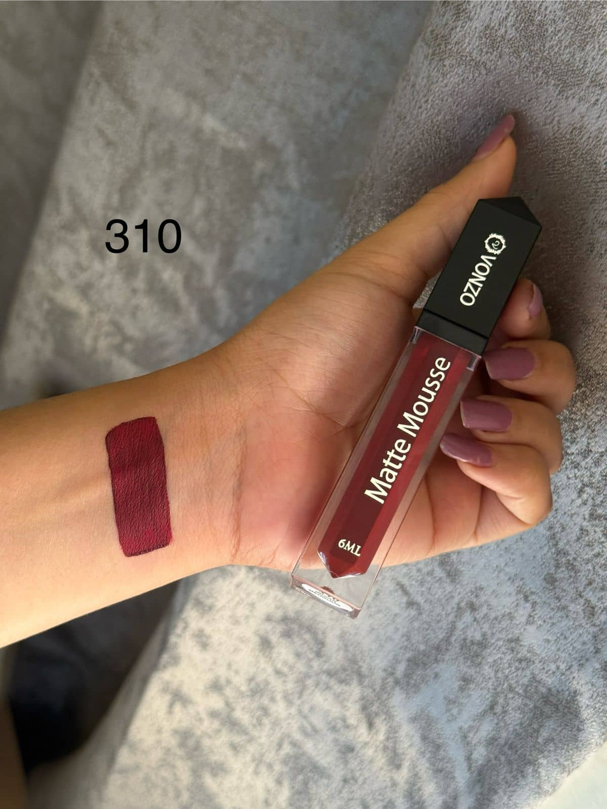 VONZO Maroon Matte Long Lasting Liquid Lipstick ( Pack of 1 )