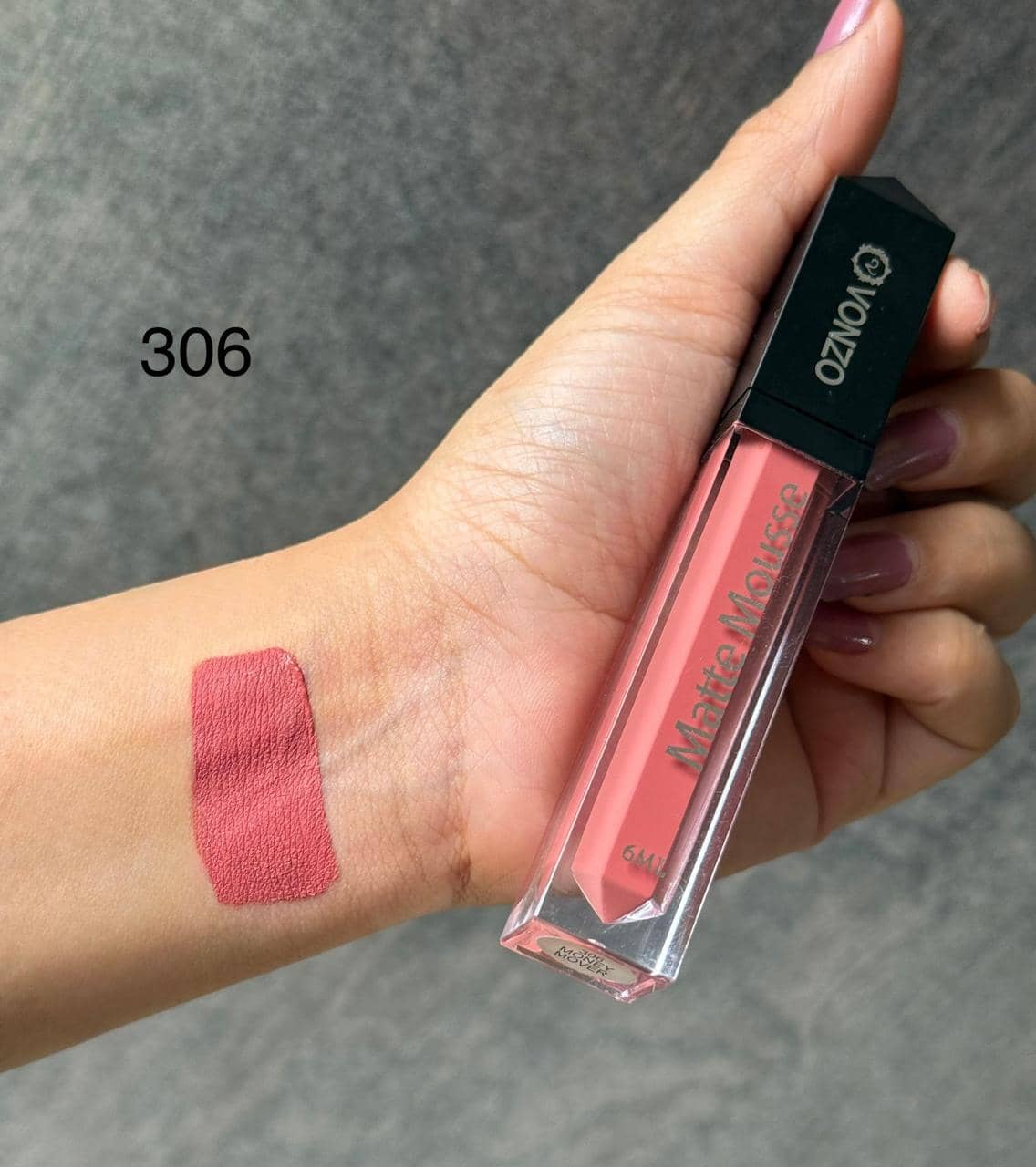 VONZO Maroon Matte Long Lasting Liquid Lipstick ( Pack of 1 )