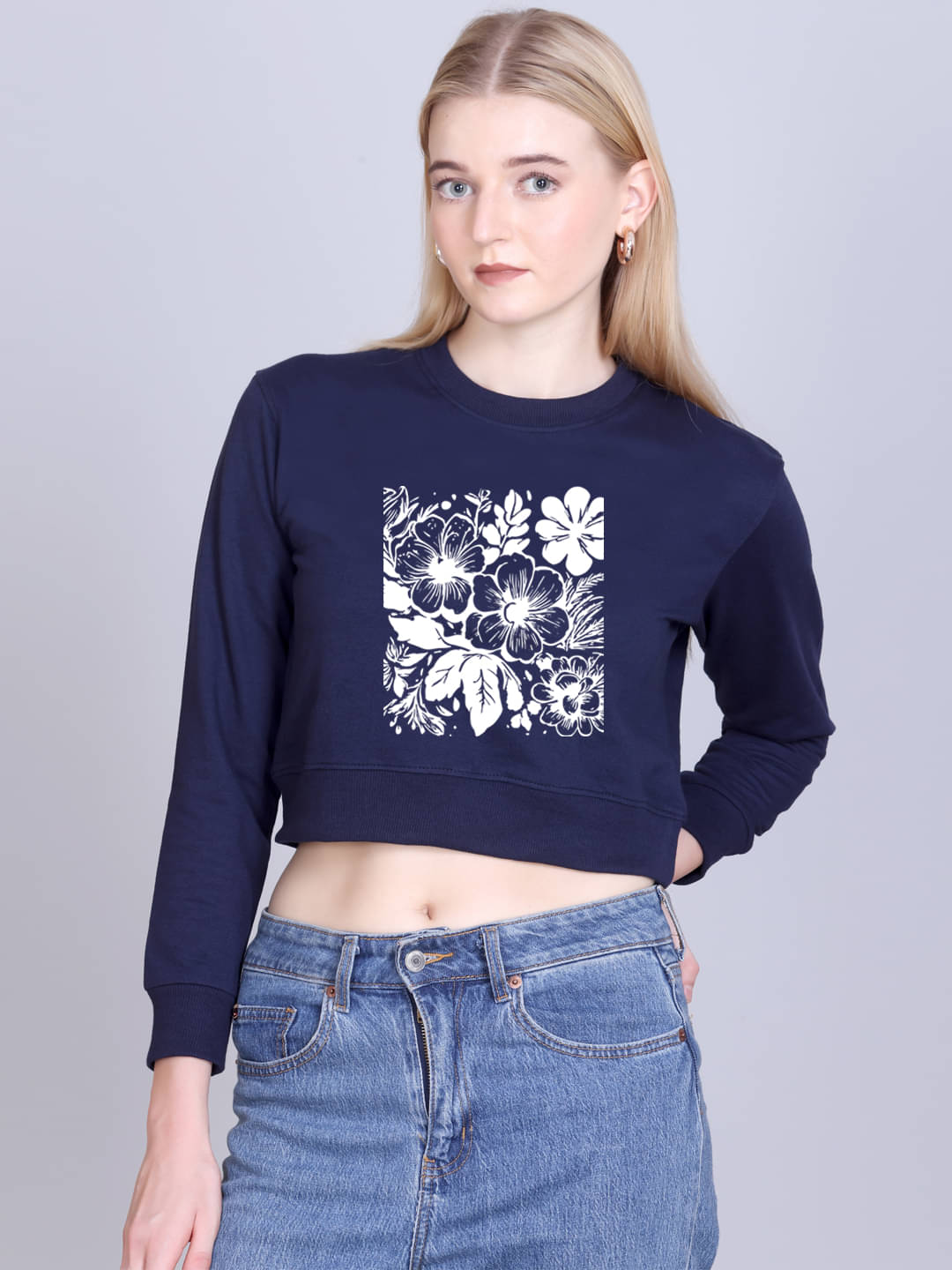 7 ISLANDS Women Fleece Round Neck Sweatshirt ( Navy ) 7 ISLANDS Women Fleece Round Neck Sweatshirt ( Navy )