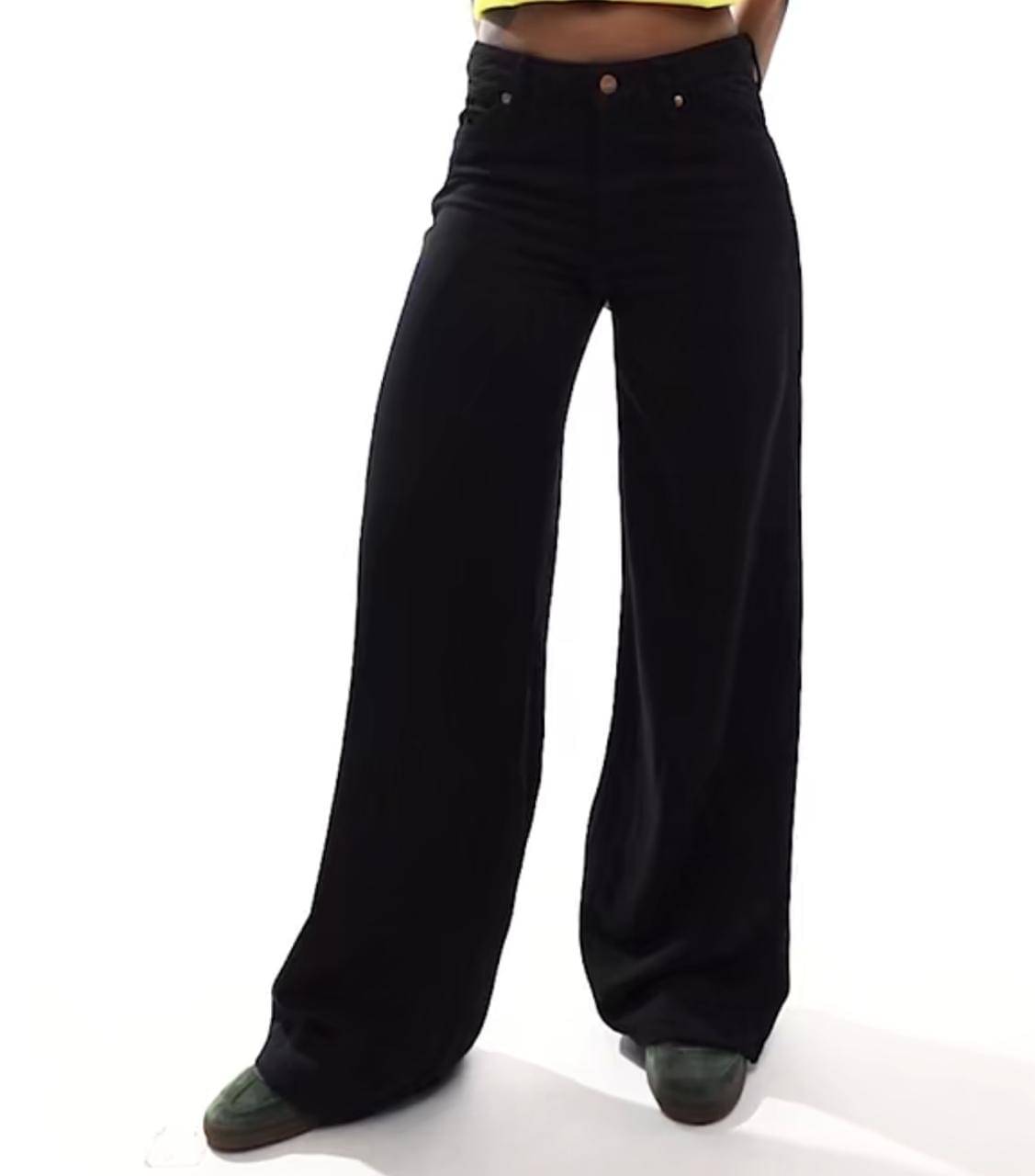     			AD Fashion Women's Straight Fit High-Rise Jeans ( Black )