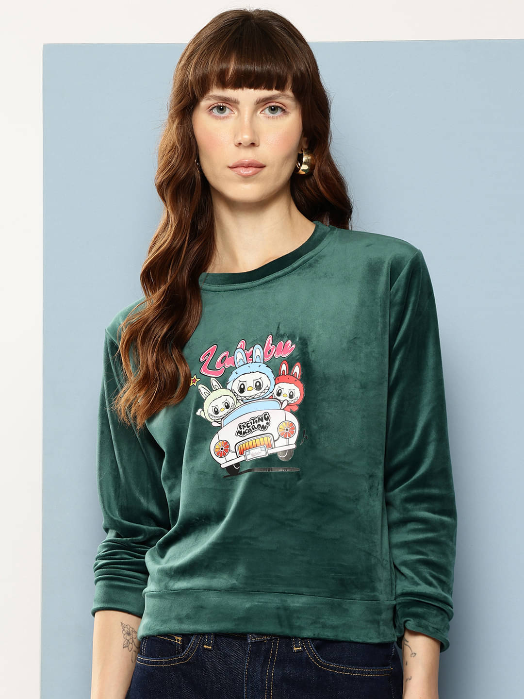Aarika Women Velvet Round Neck Sweatshirt ( Green ) Aarika Women Velvet Round Neck Sweatshirt ( Green )