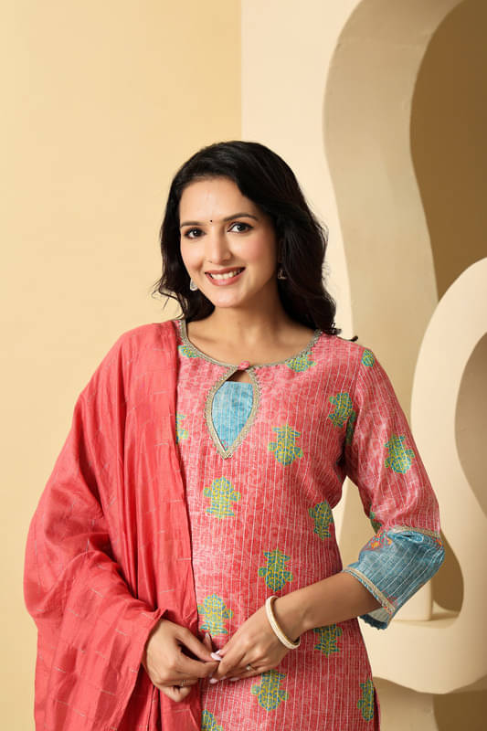 SUAAC Women Chanderi Printed Straight Kurti With Palazzo ( Pink )     			SUAAC Women Chanderi Printed Straight Kurti With Palazzo ( Pink )