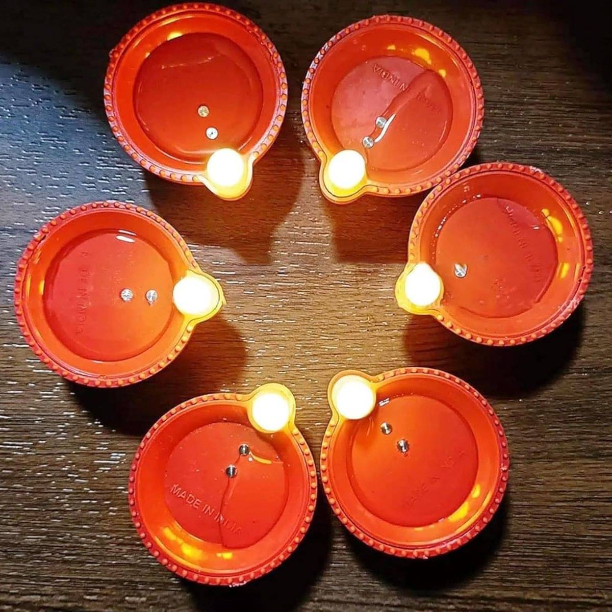    			Tiny Shiny Plastic Diwali Diya - Pack of 6