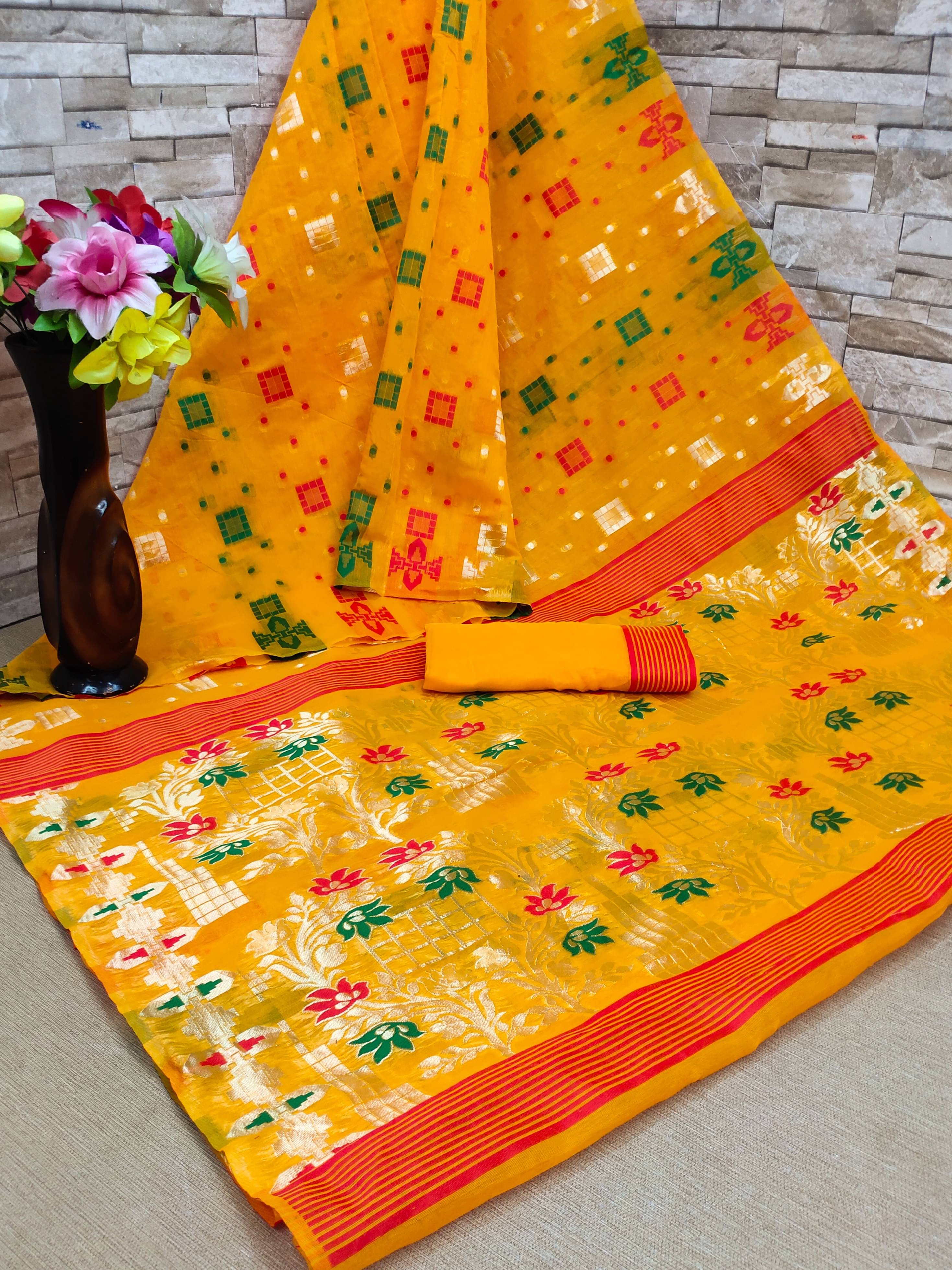 VEDANT VASTRAM Cotton Woven Design Regular Saree With Unstitched Blouse Piece ( Yellow ) VEDANT VASTRAM Cotton Woven Design Regular Saree With Unstitched Blouse Piece ( Yellow )