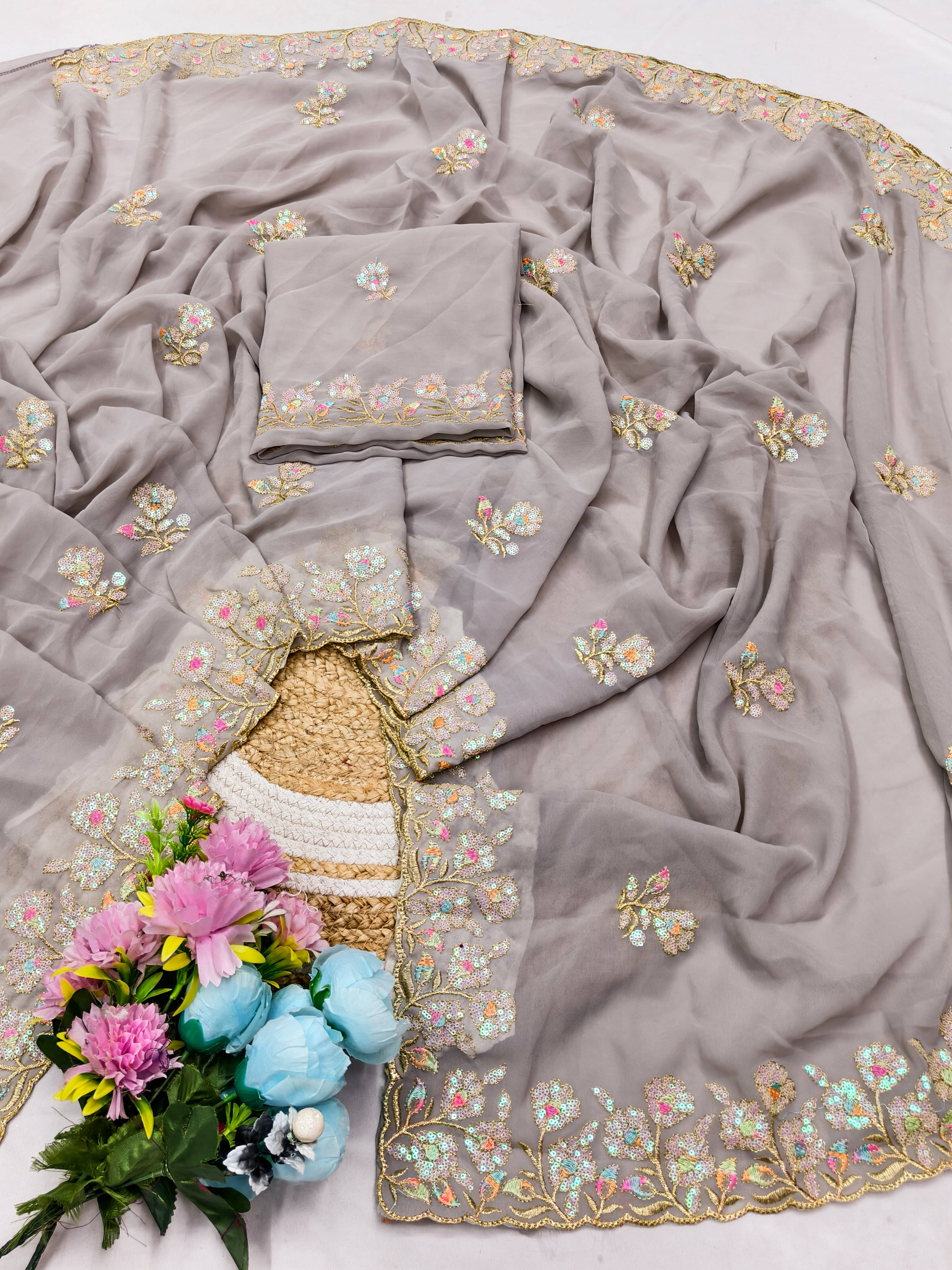     			VEDANT VASTRAM Georgette Embroidered Regular Saree With Unstitched Blouse Piece ( Grey )