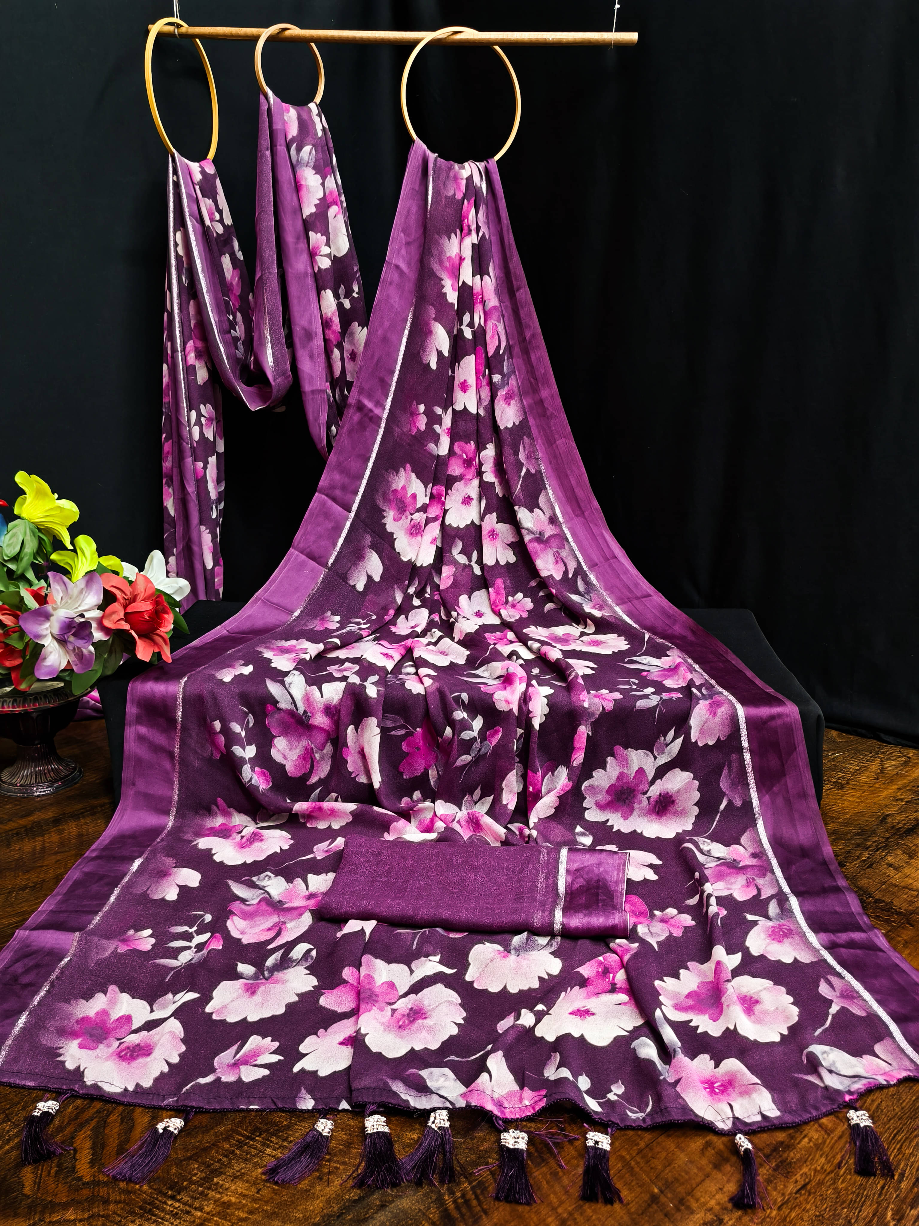     			VEDANT VASTRAM Georgette Printed Regular Saree With Unstitched Blouse Piece ( Magenta )