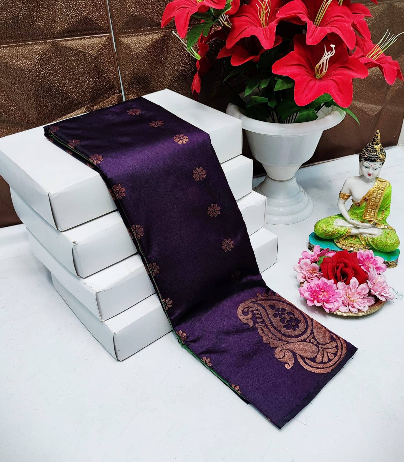 Vastukala Silk Woven Kanjeevaram Sarees With Unstitched Blouse Piece ( Purple ) - Sarees | Buy online on ZillyBuy