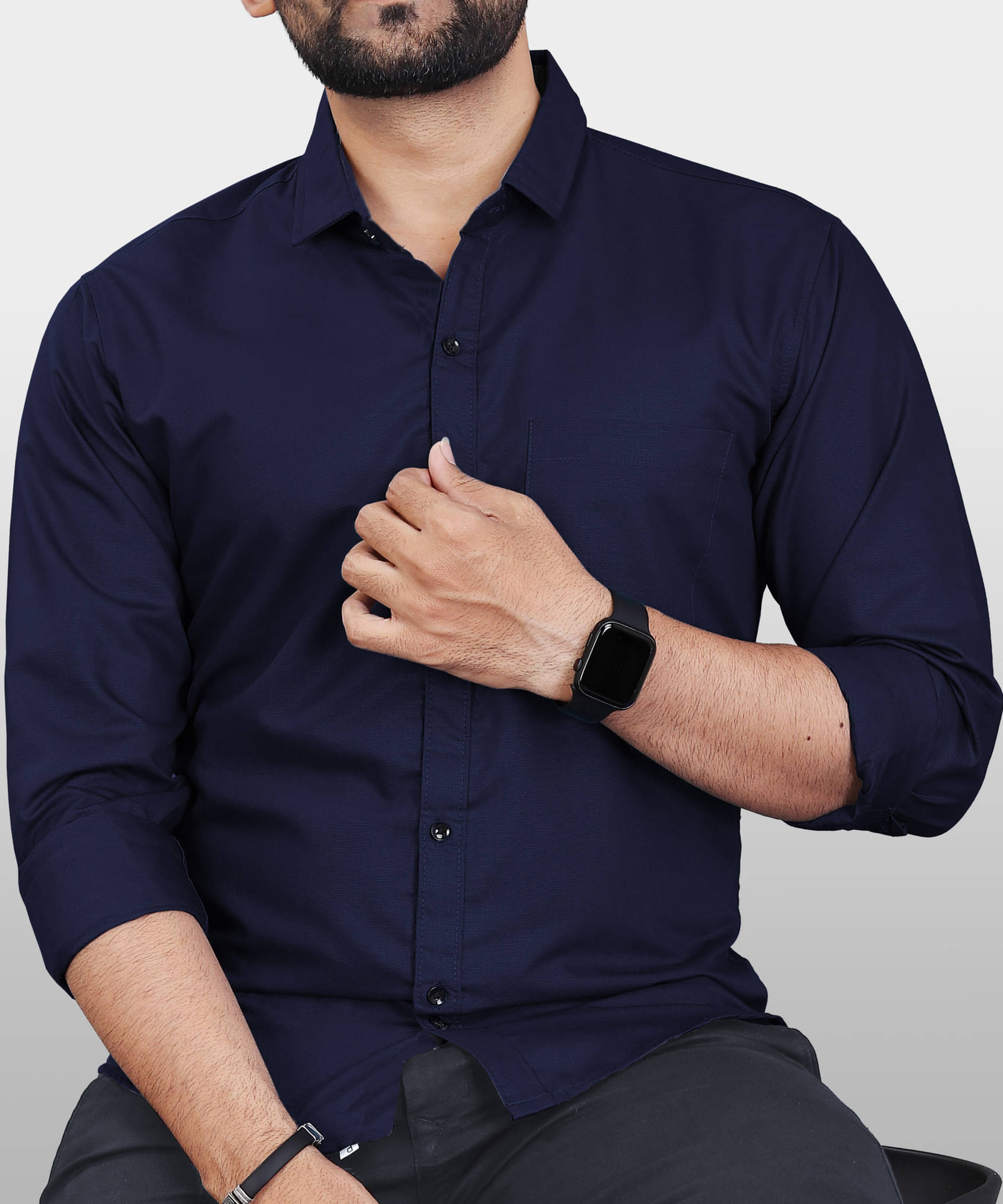 iexira Cotton Blend Regular Fit Full Sleeves Men's Formal Shirt - Navy ( Pack of 1 )     			iexira Cotton Blend Regular Fit Full Sleeves Men's Formal Shirt - Navy ( Pack of 1 )