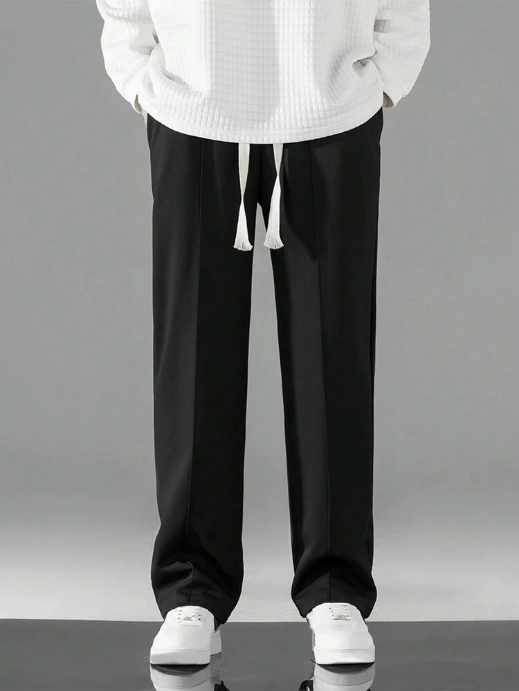     			BEAUE Regular Men's Trouser - Black ( Pack of 1 )