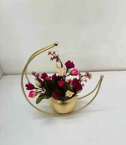     			GN KRAFT WORLD Brass Table Vase 20 cms - Pack of 1