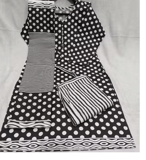     			Generic M.S FASHION COLLECTION Women Cotton Printed A-line Kurti ( Black )