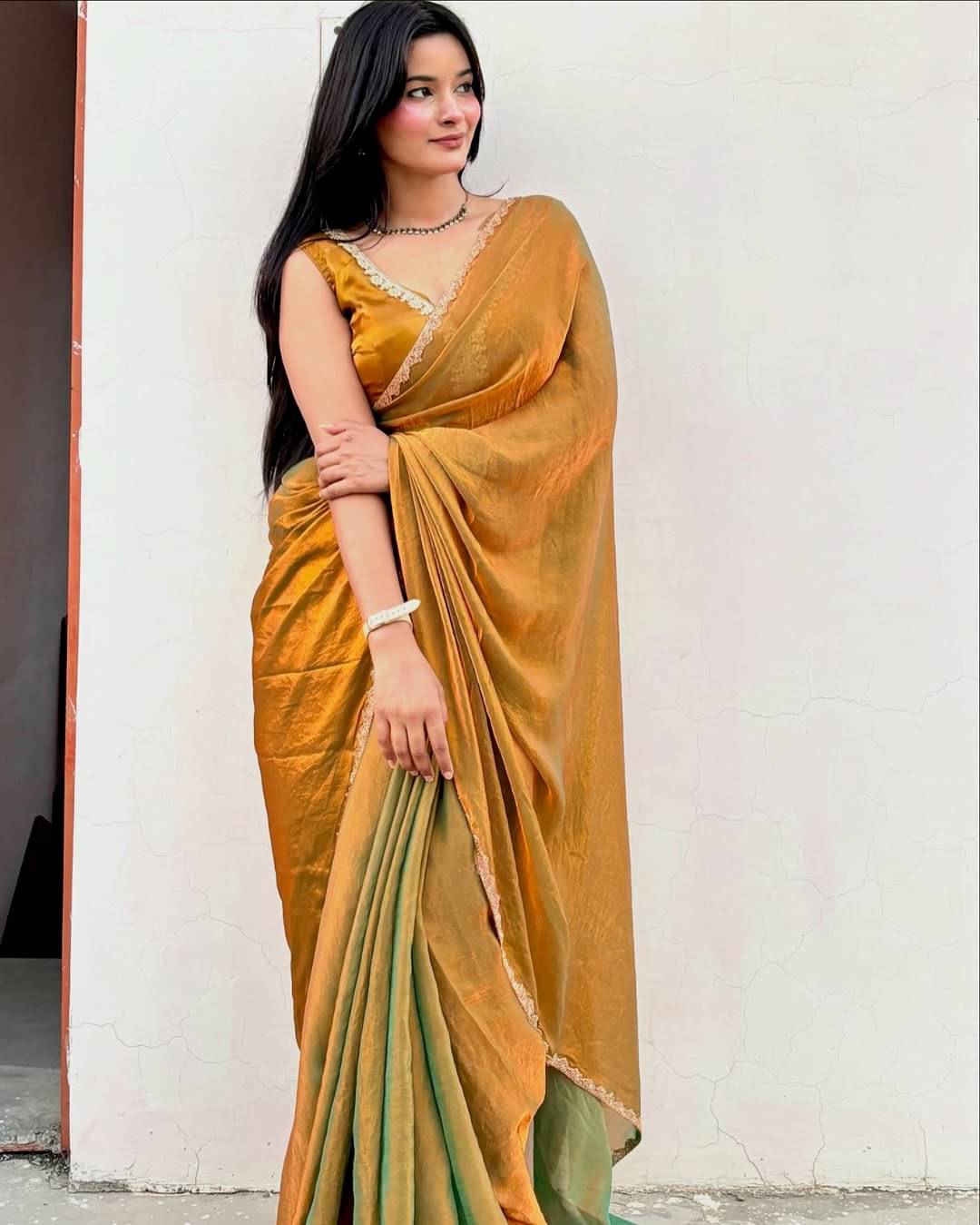     			Madhav Art Chiffon Embroidered Regular Saree With Unstitched Blouse Piece ( Gold )