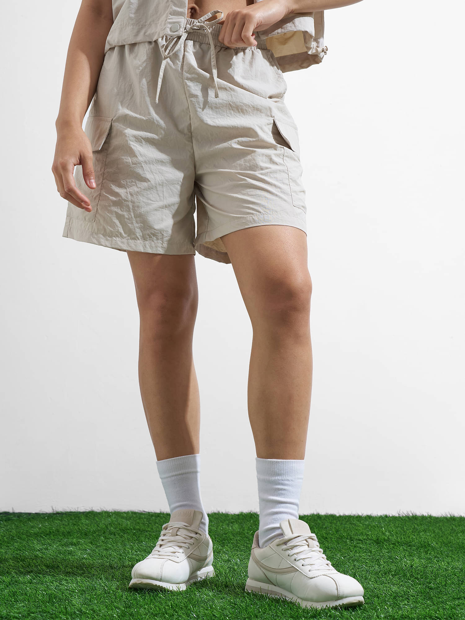     			Tokyo Talkies Women Nylon Regular Shorts ( Beige )
