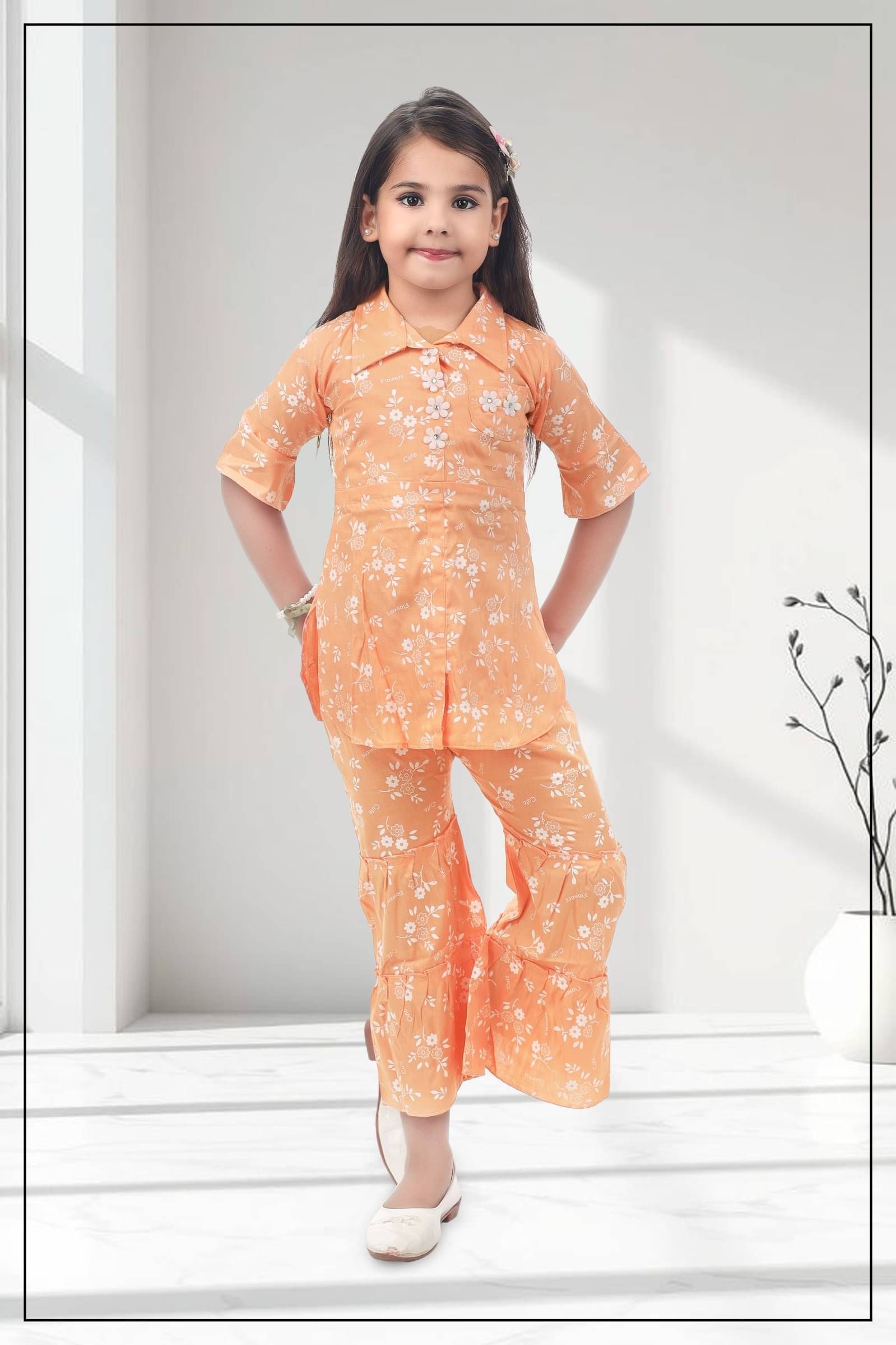     			s muktar garments Baby Girls Cotton Blend Kurti with Pants ( Pack of 1 , Orange )