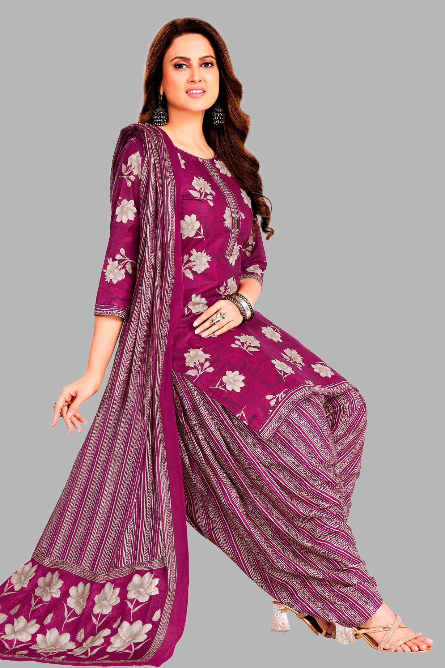     			shree jeenmata collection Women Cotton Printed Straight Kurti With Patiala Salwar ( Purple )