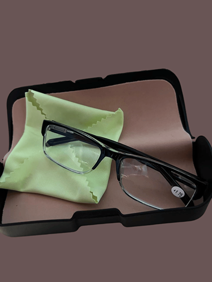 Clearo Rectangle Full Rim Reading Glasses Clearo Rectangle Full Rim Reading Glasses
