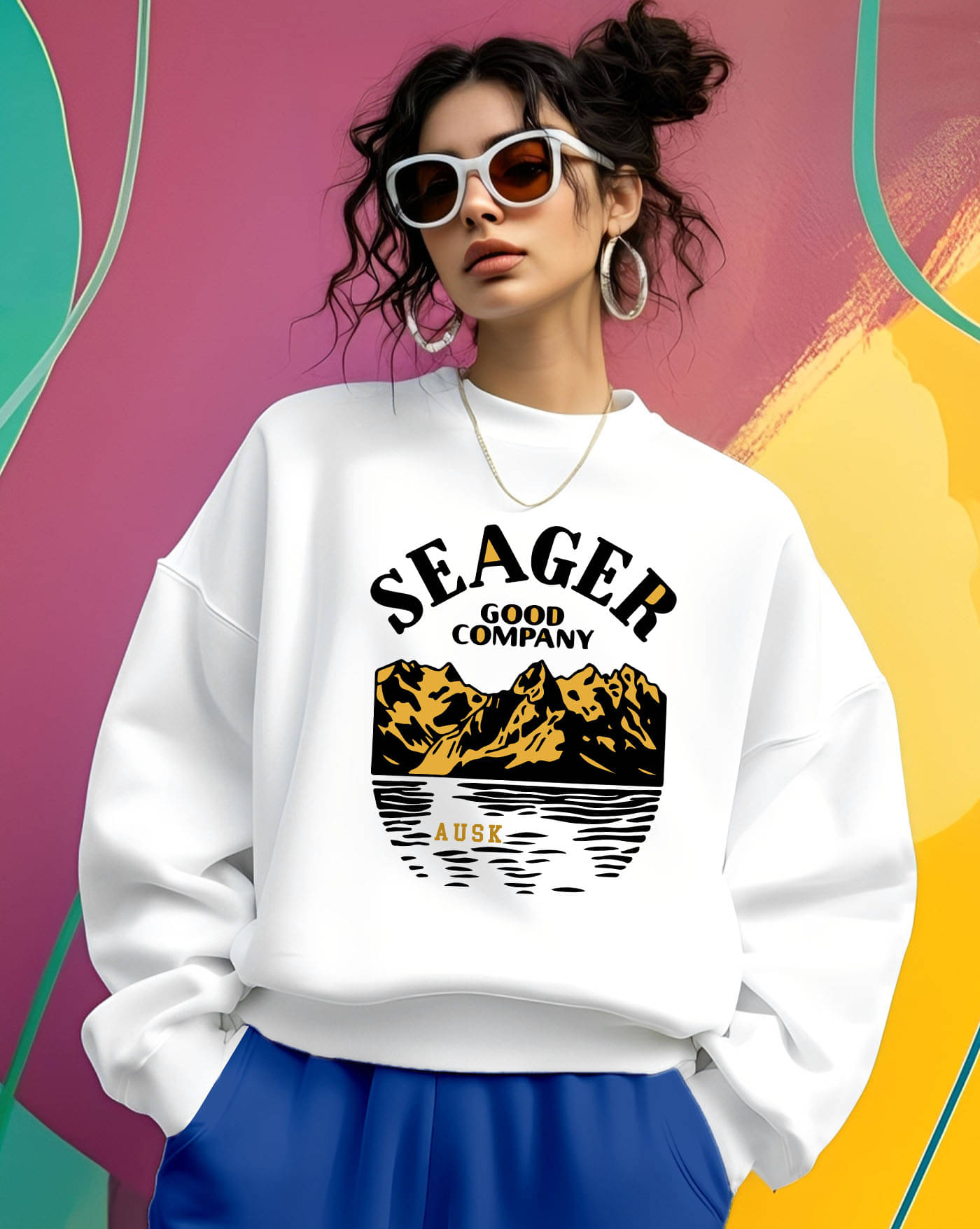ENITOR Women Fleece Round Neck Sweatshirt ( White ) ENITOR Women Fleece Round Neck Sweatshirt ( White )