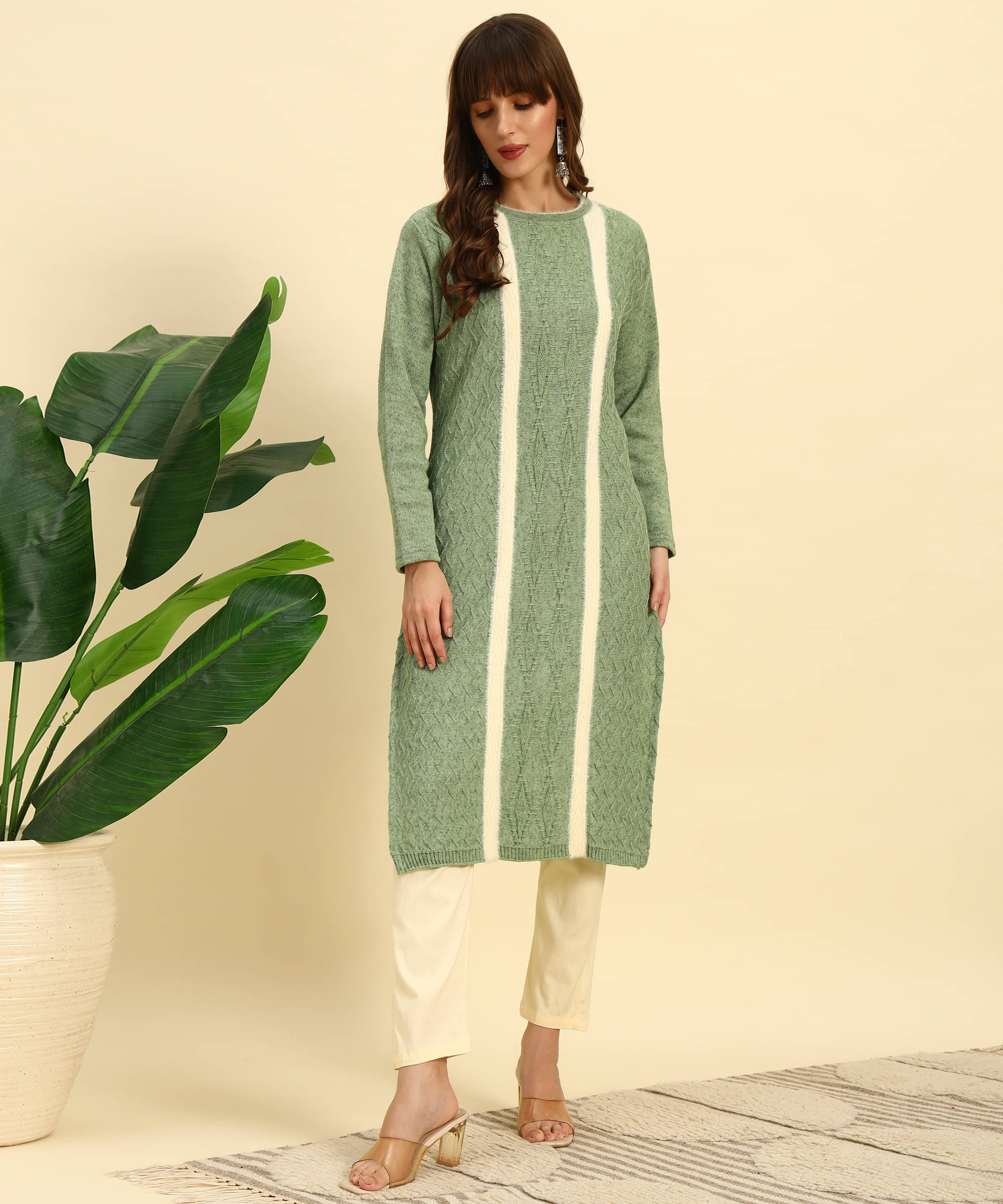     			Canblar Women Woollen Striped Straight Kurti ( Green )