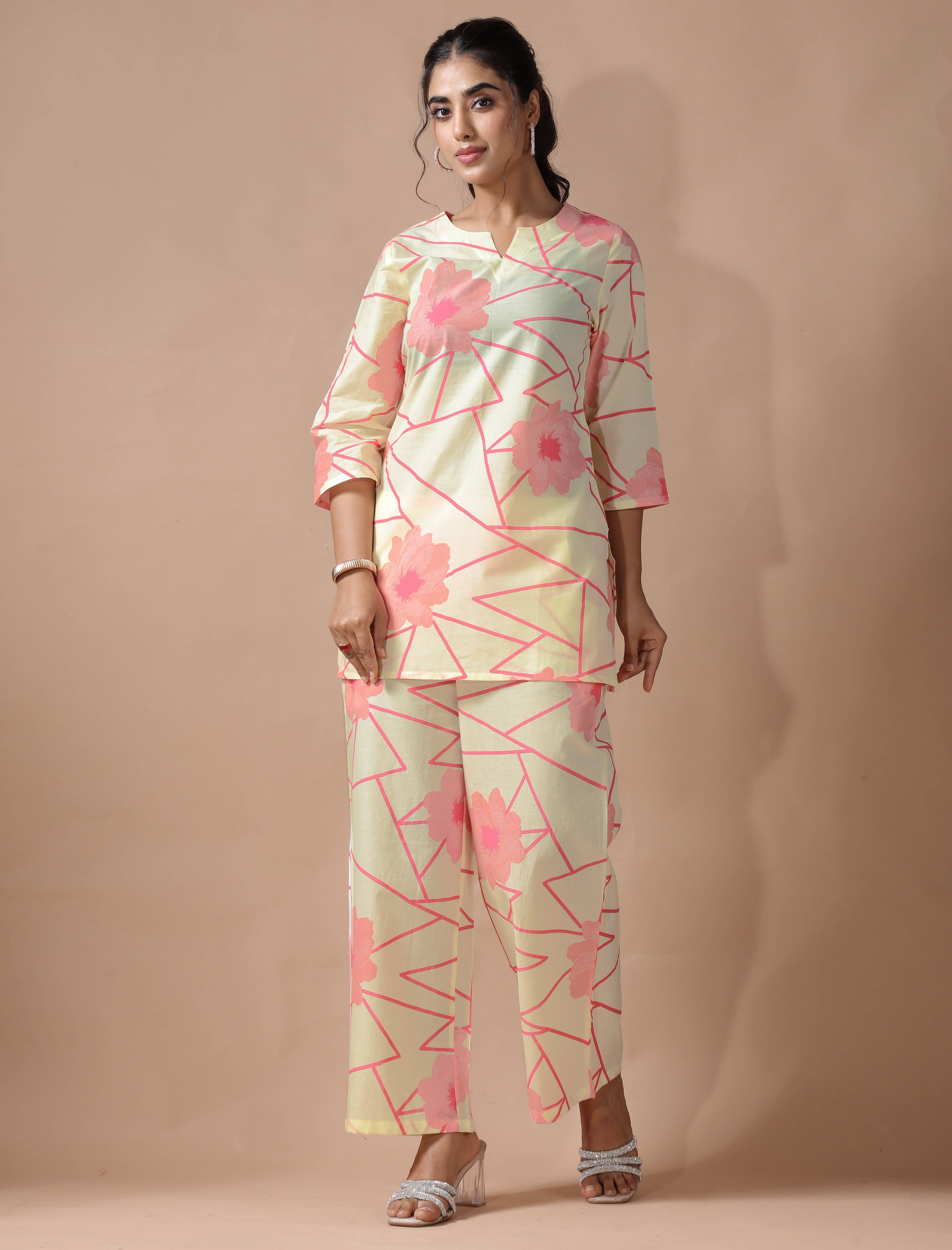     			Ethnic Basket Women Printed Tunic With Palazzos Co-Ord Set ( Beige )
