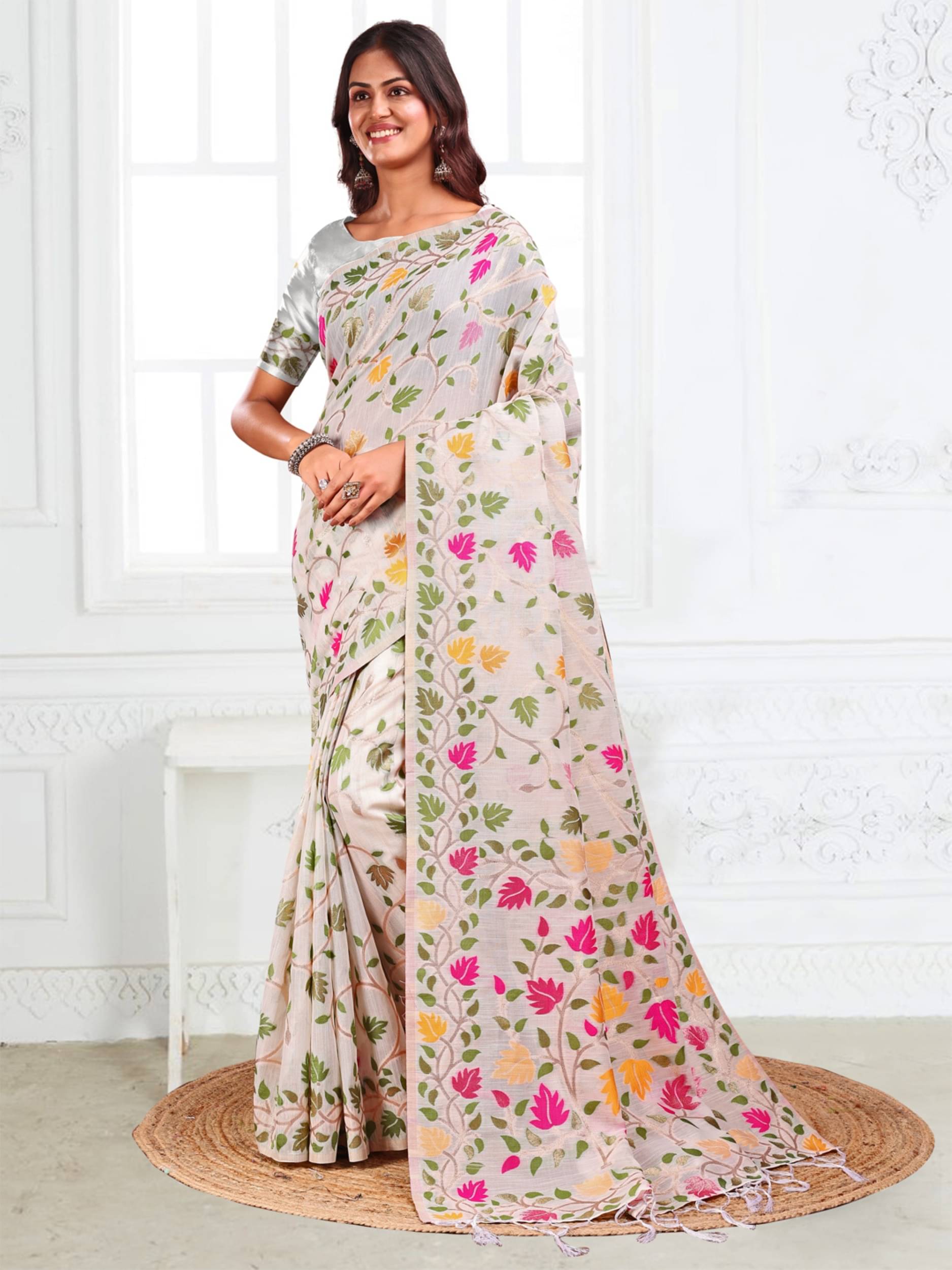     			PANZORA Cotton Solid Regular Saree Without Blouse Piece ( White )