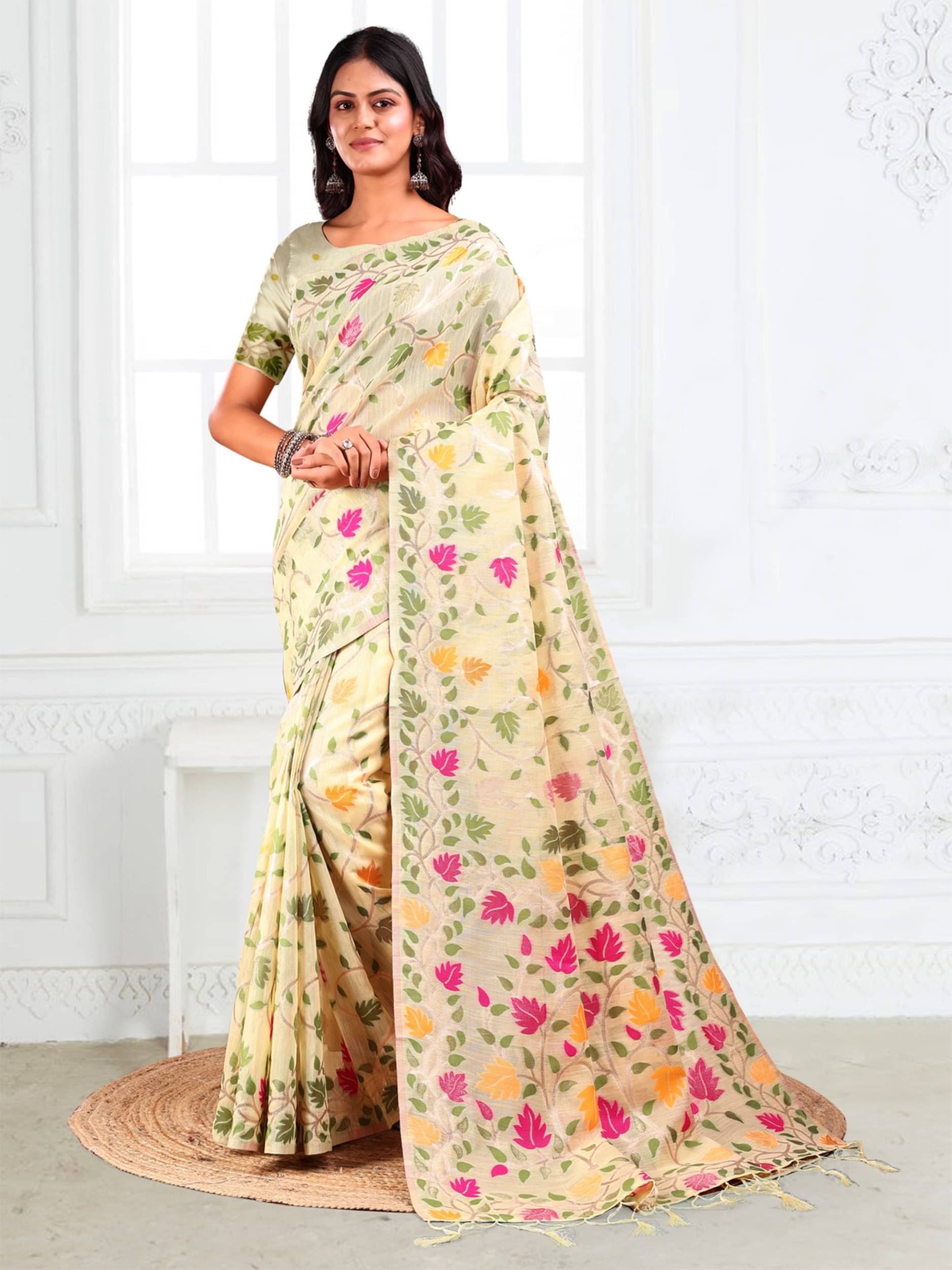     			PANZORA Cotton Solid Regular Saree Without Blouse Piece ( Cream )