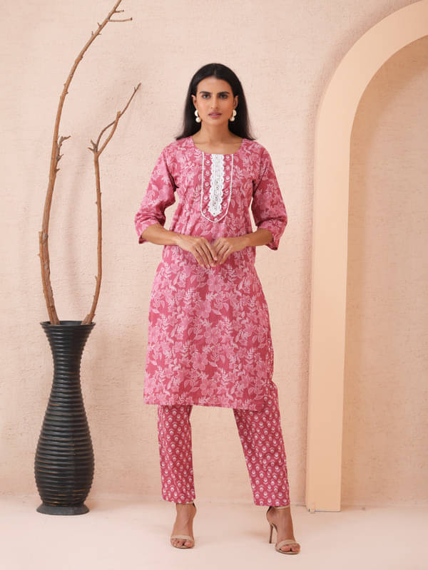 Sold For Style Women Cotton Printed Straight Kurti With Pants ( Pink )     			Sold For Style Women Cotton Printed Straight Kurti With Pants ( Pink )