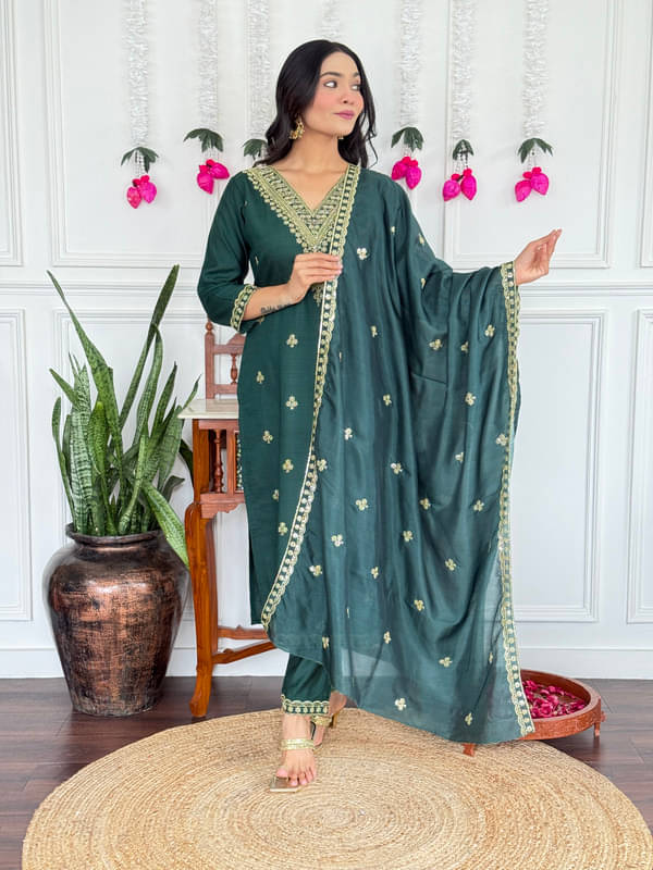     			Supar Sleave Women Chanderi Embroidered Straight Kurti With Pants ( Green )