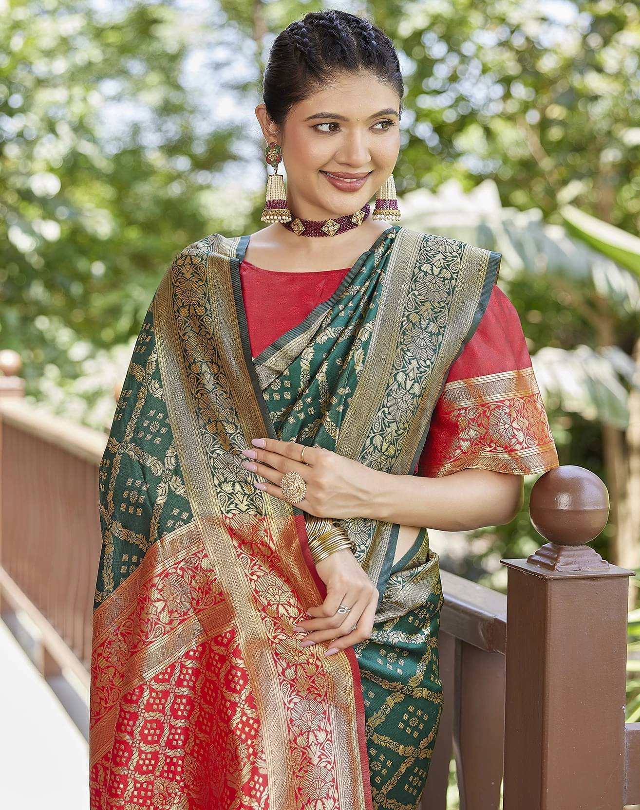     			Yashika Art Silk Printed Kanjeevaram Sarees With Unstitched Blouse Piece ( Green )