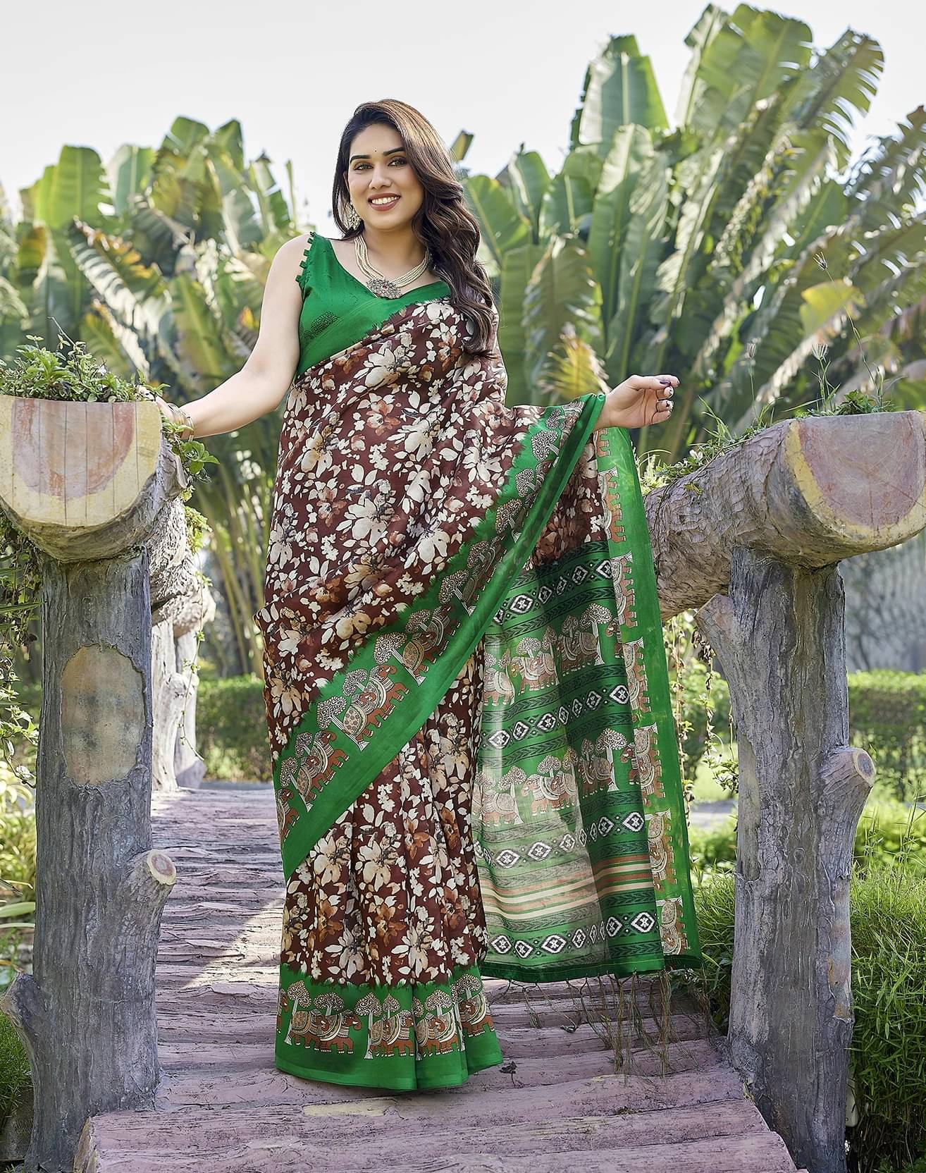     			Yashika Art Silk Printed Regular Saree With Unstitched Blouse Piece ( Brown )