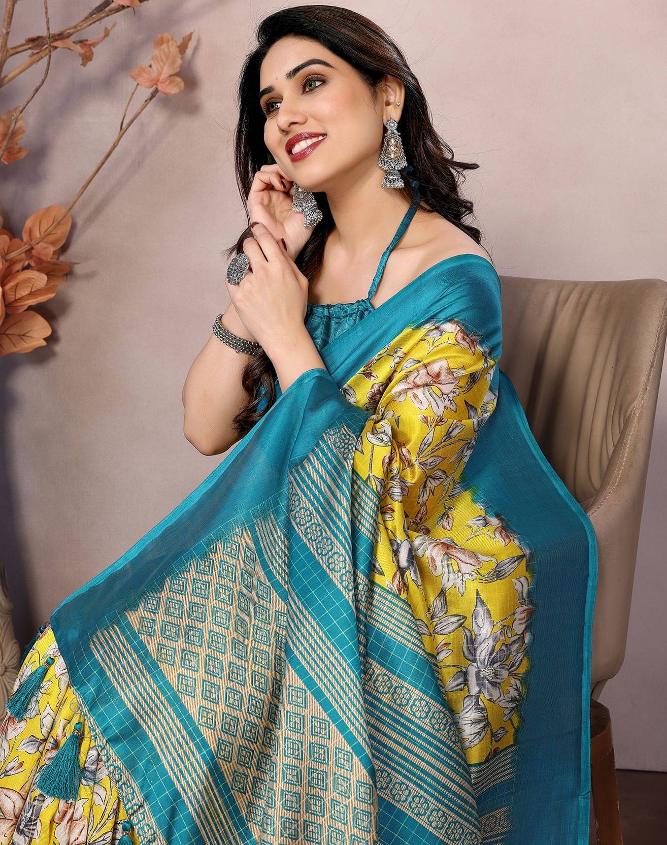     			Yashika Art Silk Printed Regular Saree With Unstitched Blouse Piece ( Yellow )
