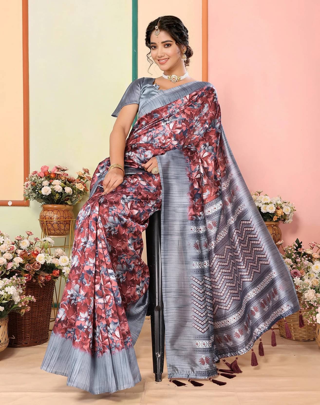     			Yashika Art Silk Printed Regular Saree With Unstitched Blouse Piece ( Grey )