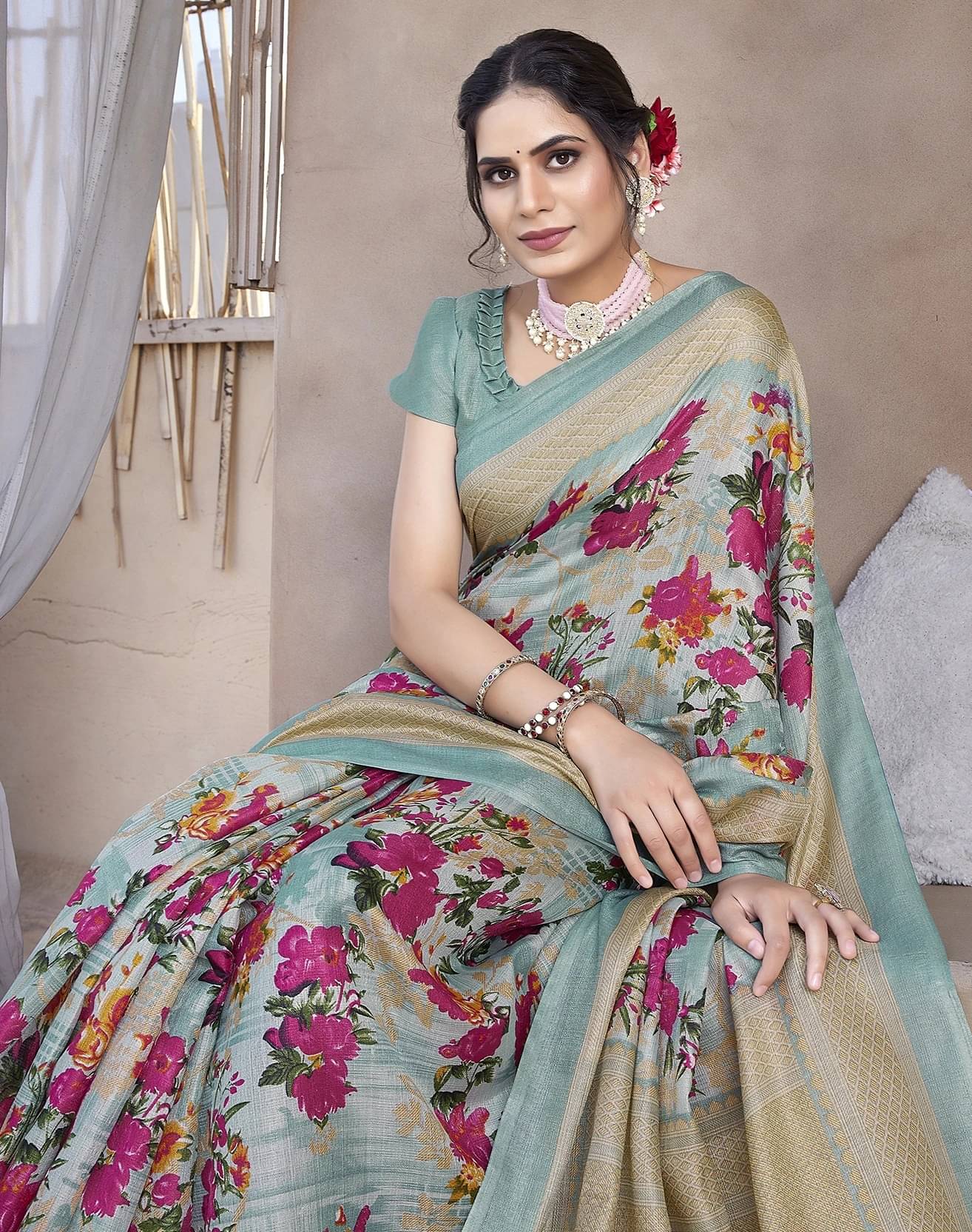     			Yashika Art Silk Printed Regular Saree With Unstitched Blouse Piece ( Green )