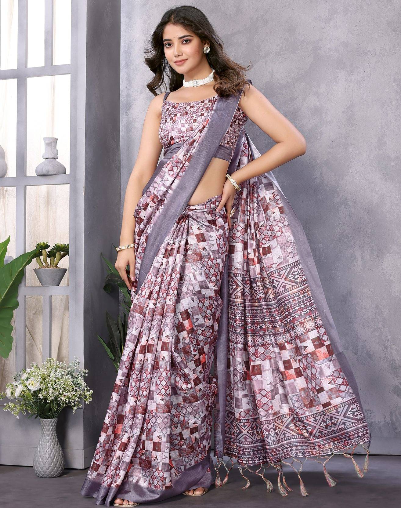     			Yashika Art Silk Printed Regular Saree With Unstitched Blouse Piece ( Grey )