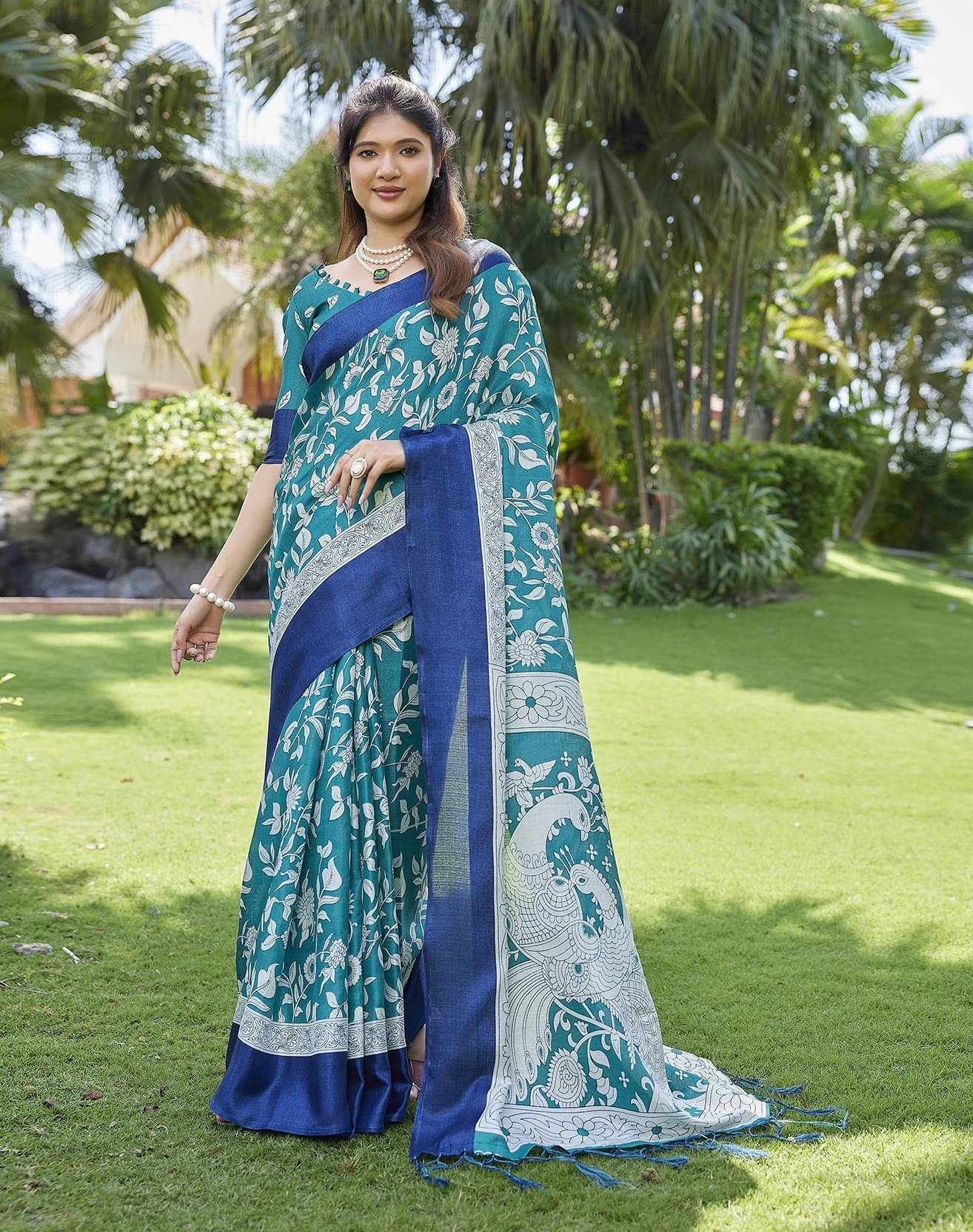     			Yashika Art Silk Printed Regular Saree With Unstitched Blouse Piece ( Blue )