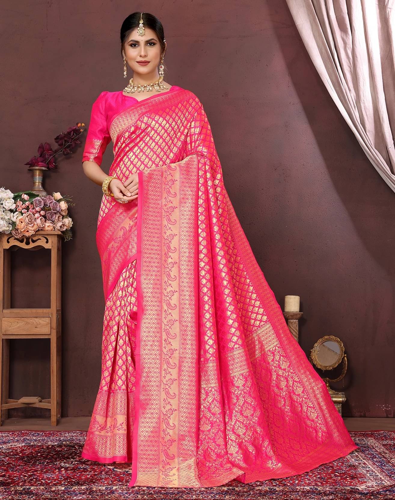     			Yashika Art Silk Woven Kanjeevaram Sarees With Unstitched Blouse Piece ( Pink )