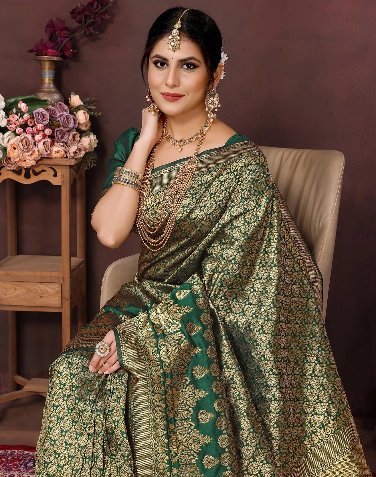 Yashika Art Silk Woven Kanjeevaram Sarees With Unstitched Blouse Piece ( Green )     			Yashika Art Silk Woven Kanjeevaram Sarees With Unstitched Blouse Piece ( Green )