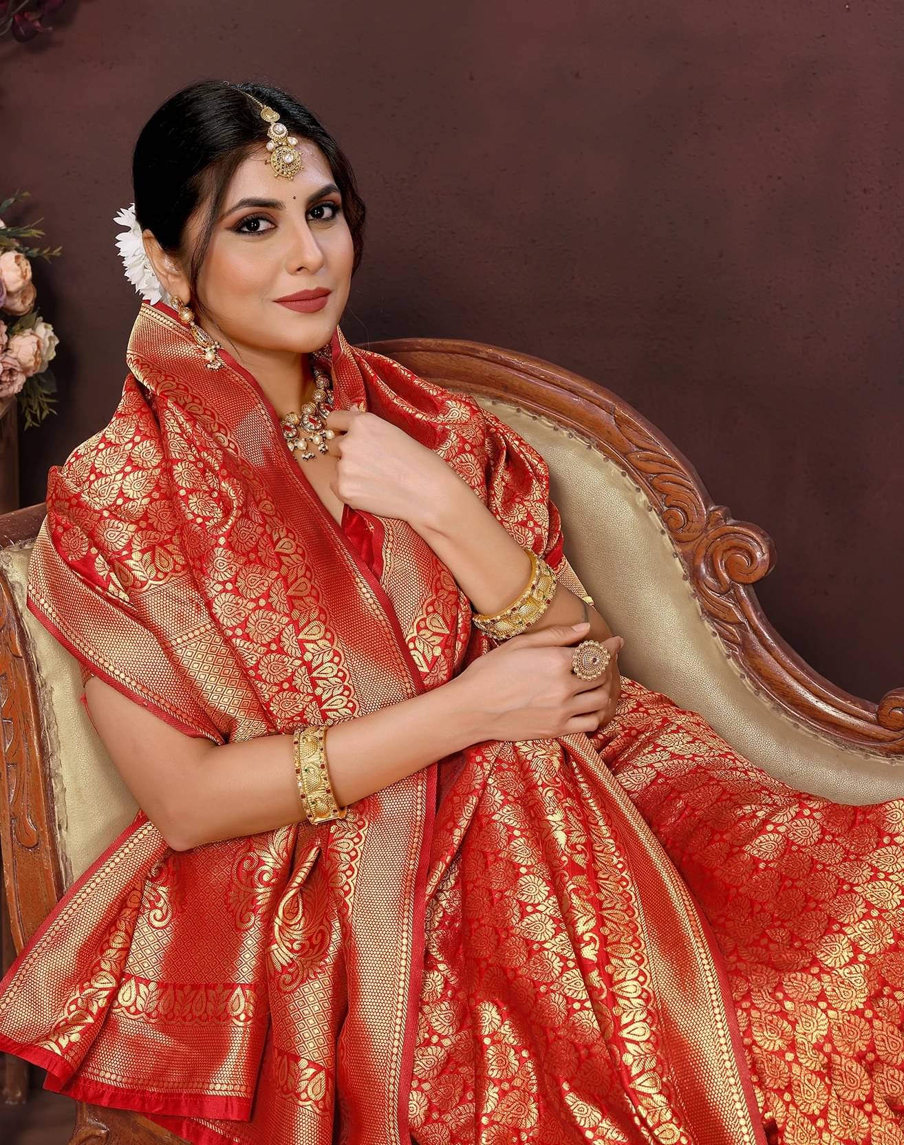     			Yashika Art Silk Woven Kanjeevaram Sarees With Unstitched Blouse Piece ( Red )