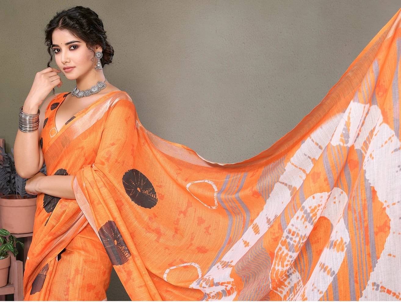     			Yashika Cotton Silk Woven Chettinad Saree With Unstitched Blouse Piece ( Orange )