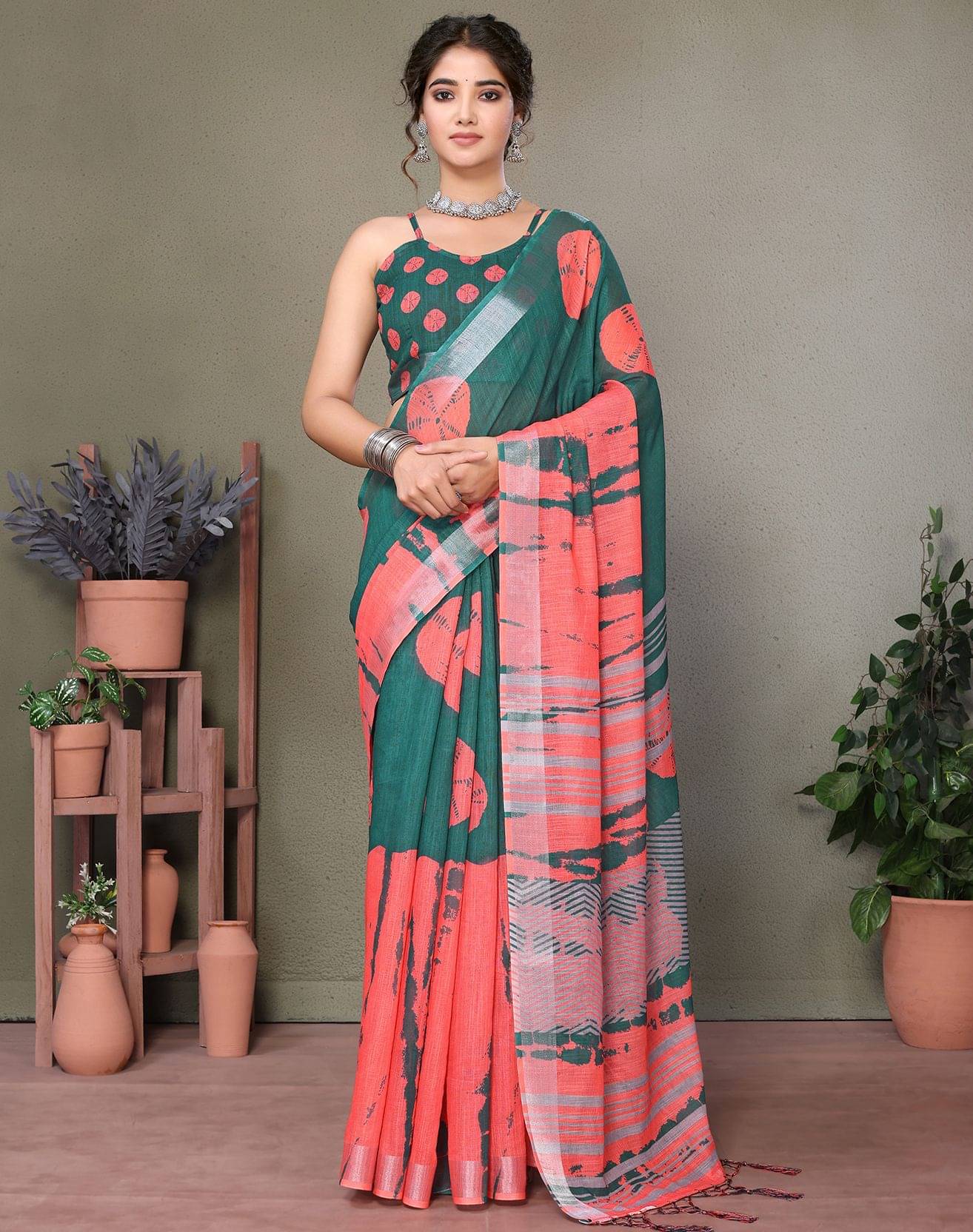     			Yashika Cotton Silk Woven Regular Saree With Unstitched Blouse Piece ( Green )