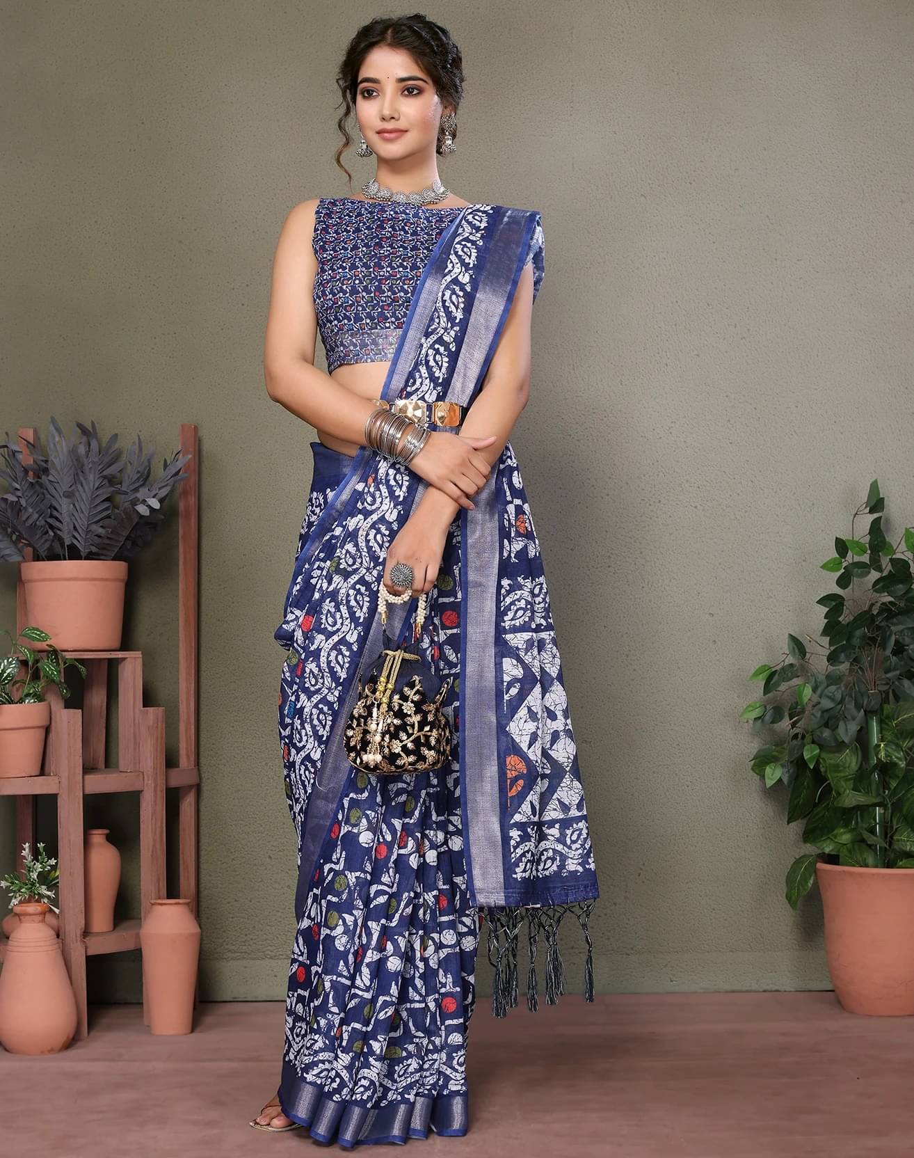    			Yashika Cotton Silk Woven Regular Saree With Unstitched Blouse Piece ( Blue )