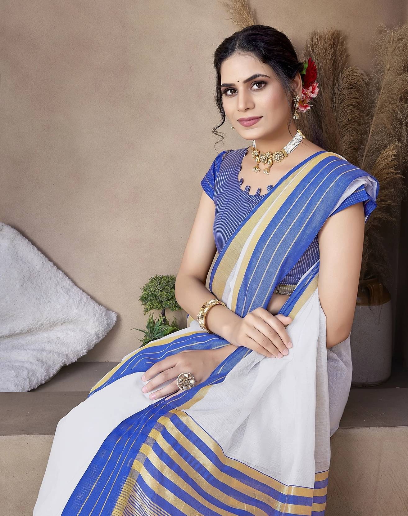 Yashika Cotton Silk Woven Regular Saree With Unstitched Blouse Piece ( Blue ) Yashika Cotton Silk Woven Regular Saree With Unstitched Blouse Piece ( Blue )